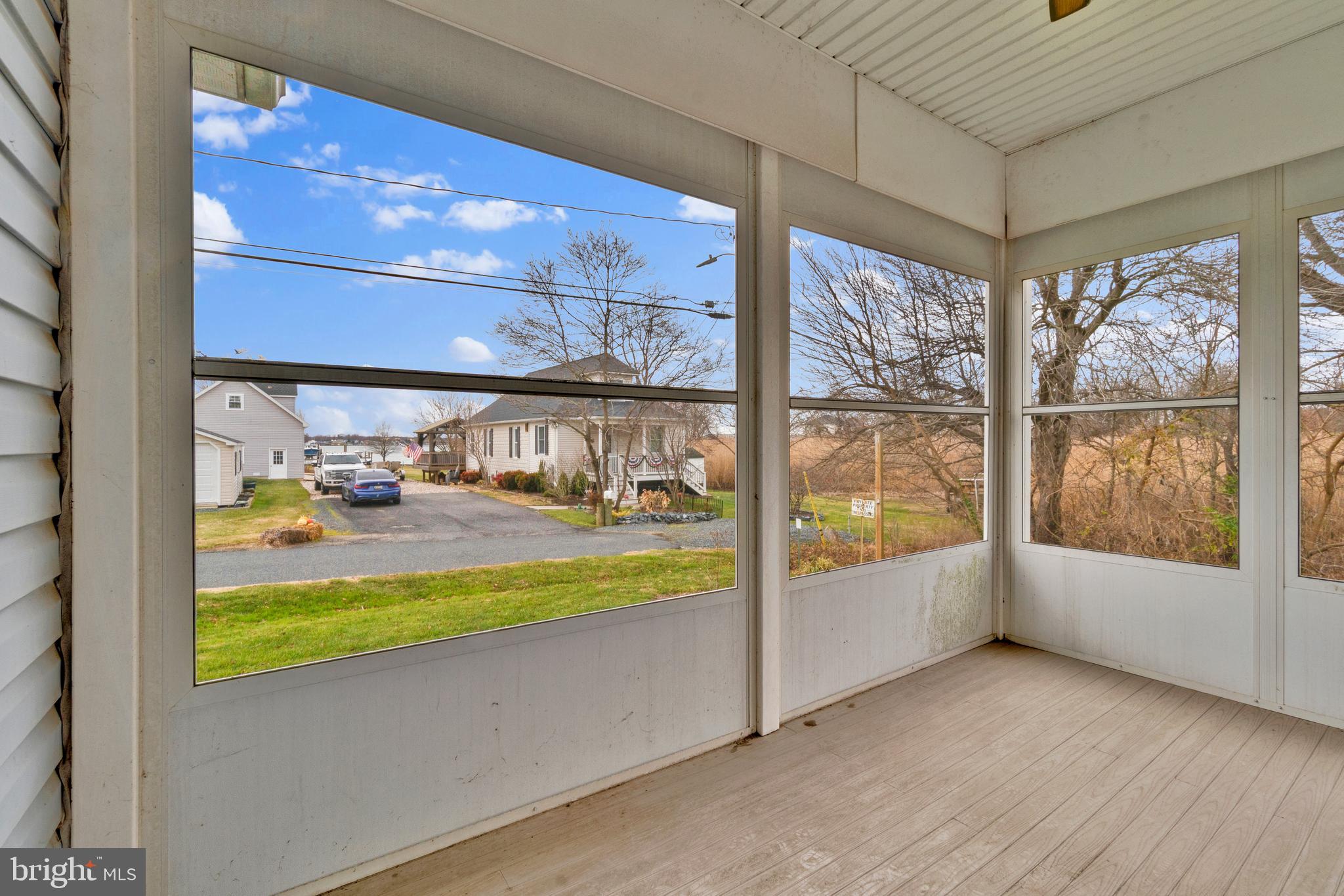 BACK RIVER NECK - Residential