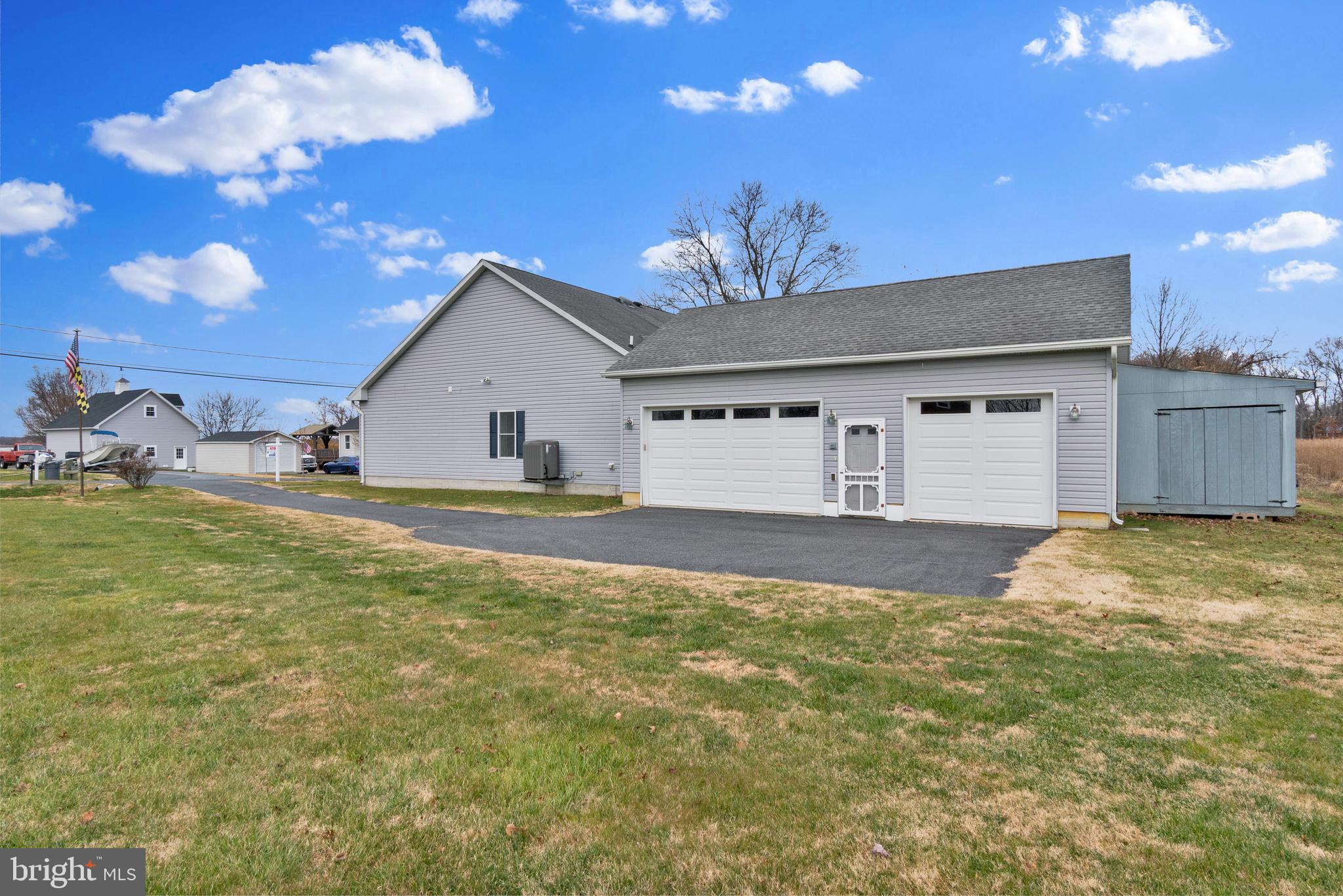 BACK RIVER NECK - Residential