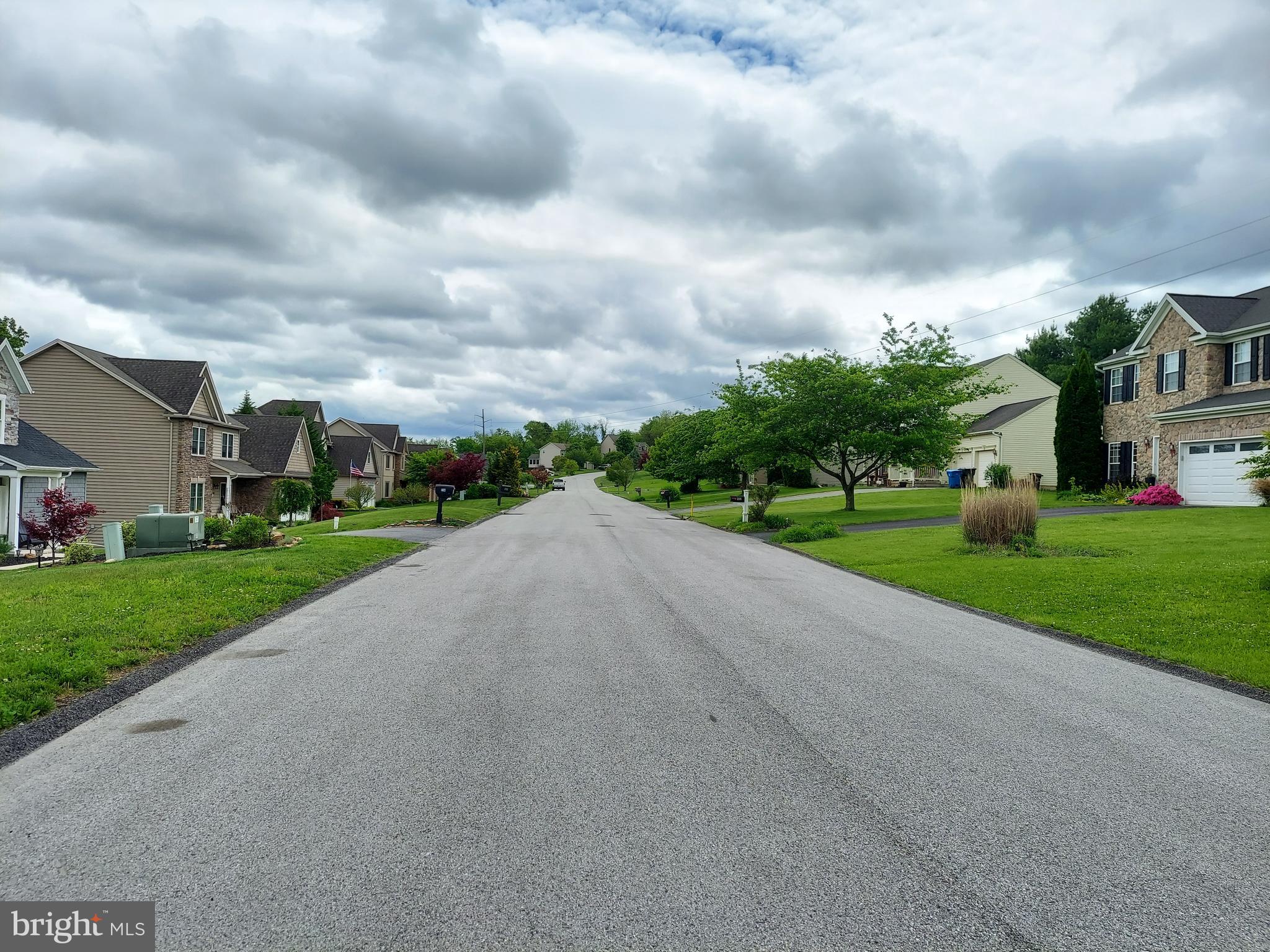 236 SUNSET CIRCLE