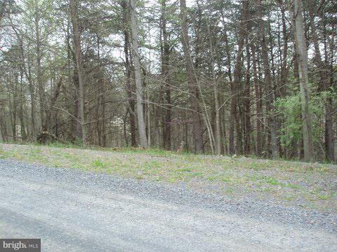 BEAVER DAM WOODS - Land