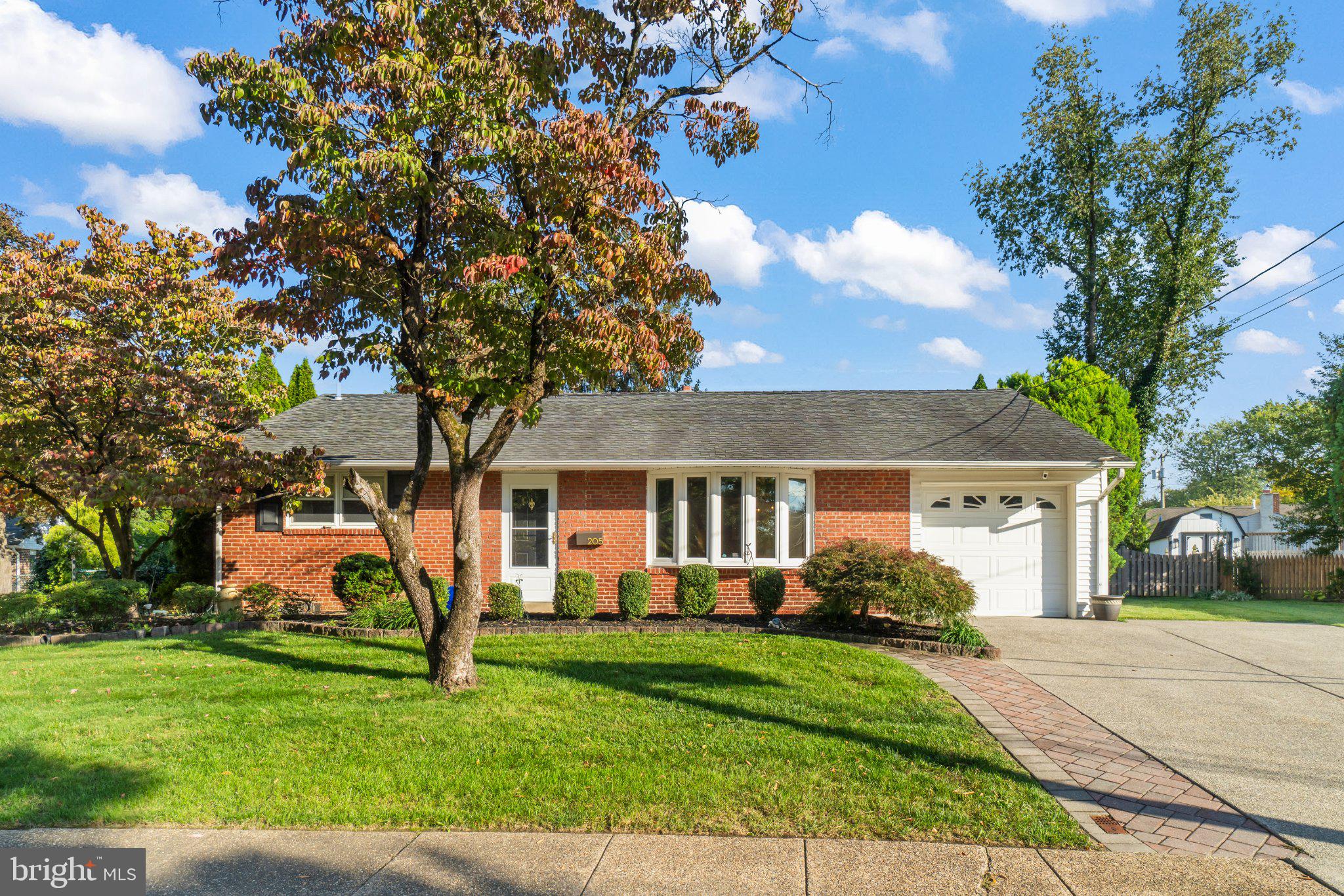 205 BRADLEY AVENUE