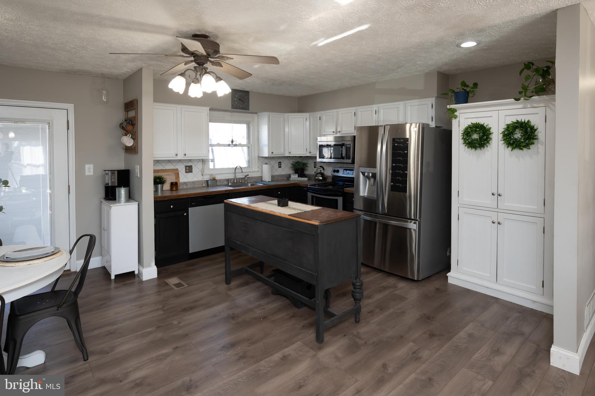 TRUMPS MILL ESTATES - Residential