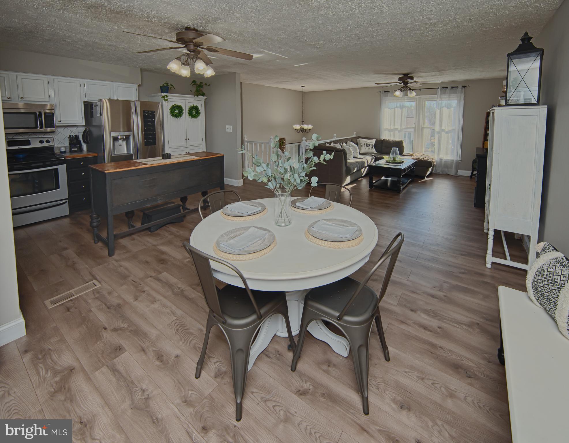 TRUMPS MILL ESTATES - Residential