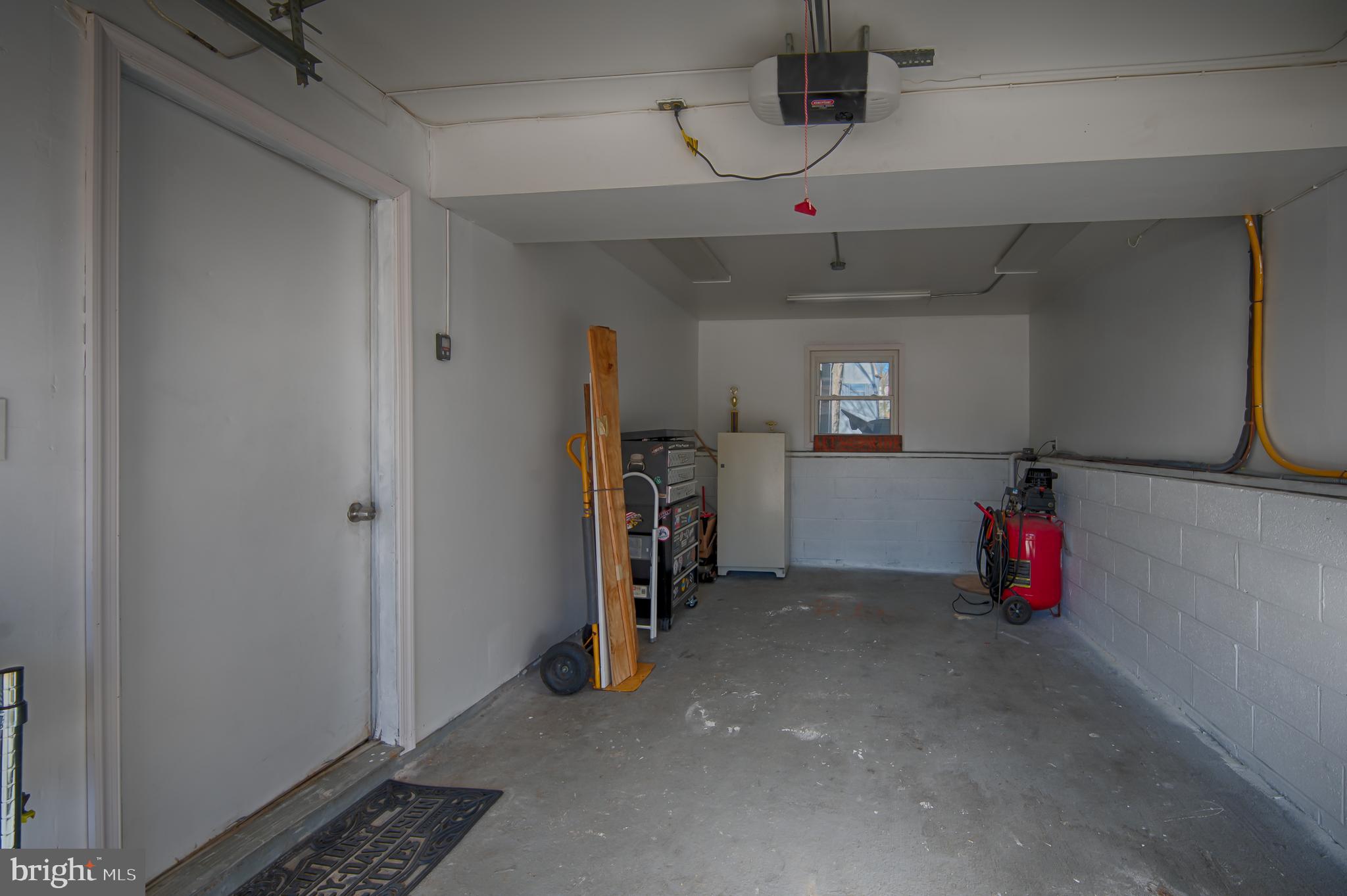 TRUMPS MILL ESTATES - Residential