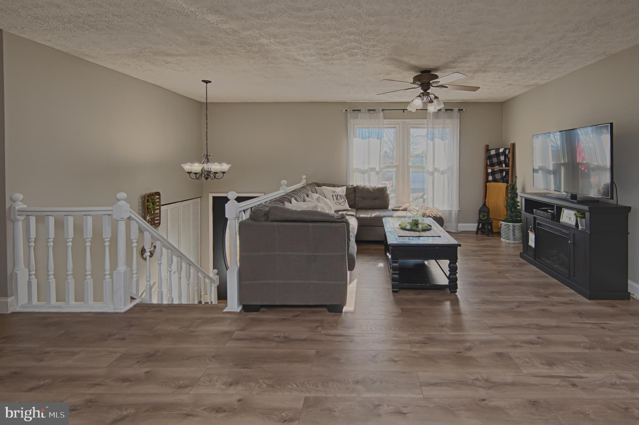 TRUMPS MILL ESTATES - Residential