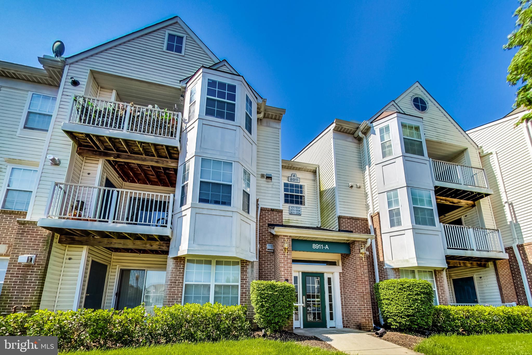 Rarely available one bedroom at Largo Town Center Condominiums - freshly painted and Ready for Move-In! This one is now vacant and easy to show. Hardwood flooring throughout the living and bedroom area. WASHER & DRYER IN UNIT. One assigned parking space. Clean and neat. Lots of closet space. Balcony overlooks the quiet back part of the neighborhood - gorgeous views in spring and fall!
Located just across the way from the Downtown Largo Metro Station (blue & silver lines) in the gated Town Center Condominium neighborhood, this condo is convenient to tons of shopping and restaurants and less than 2 miles from the Home of the Washington Commanders, Northwest Stadium!