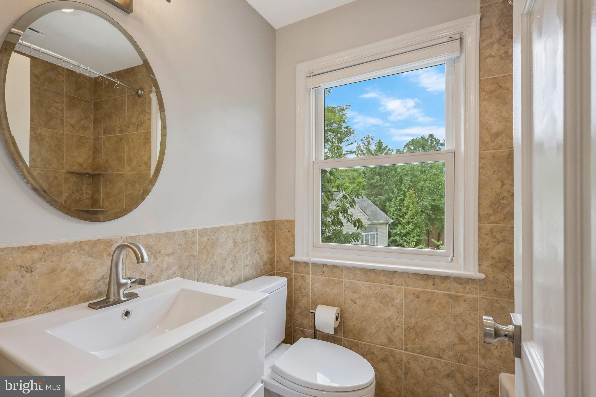 YORKTOWN VILLAGE - Residential Lease