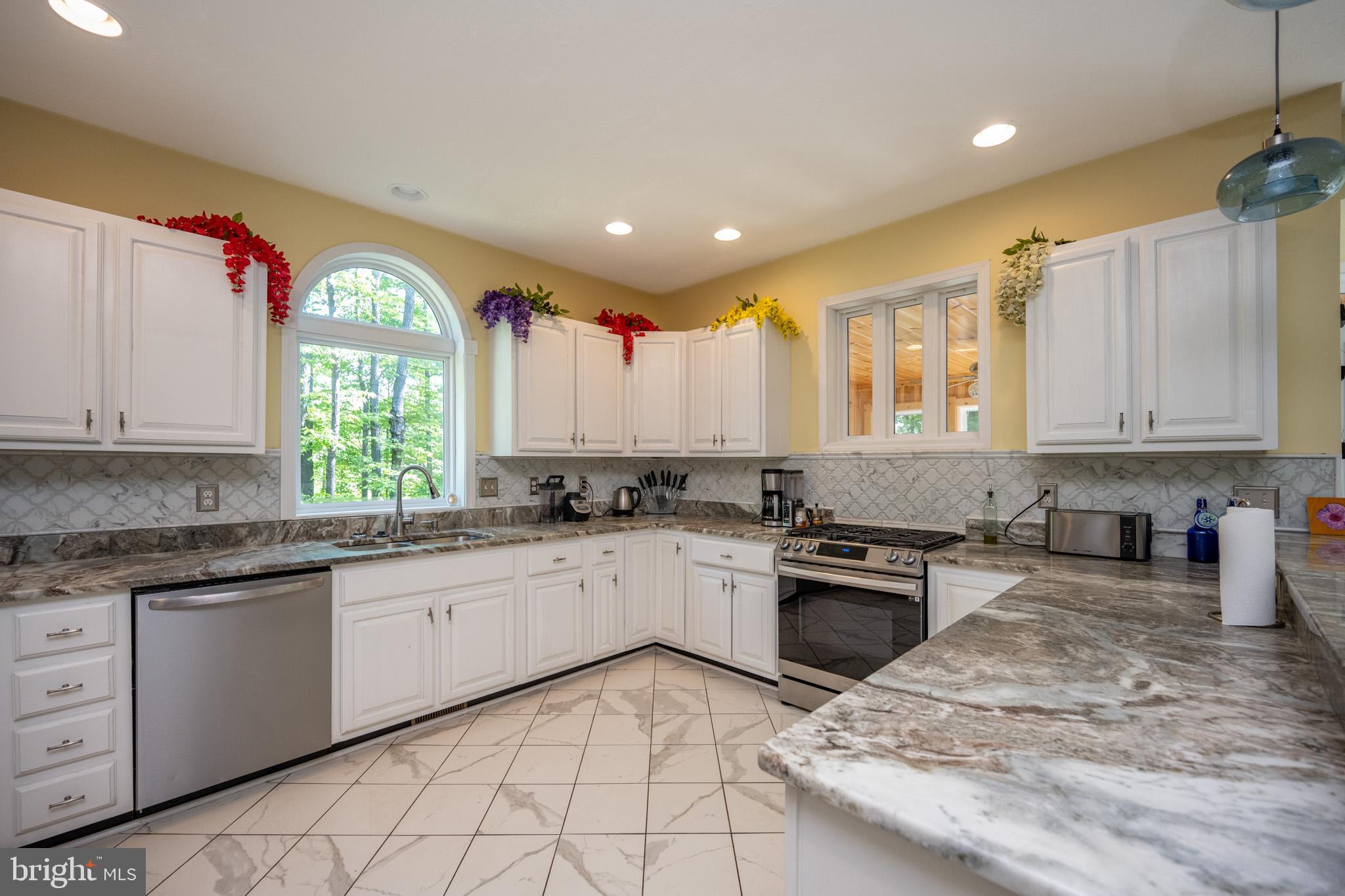 HERON COVE - Residential