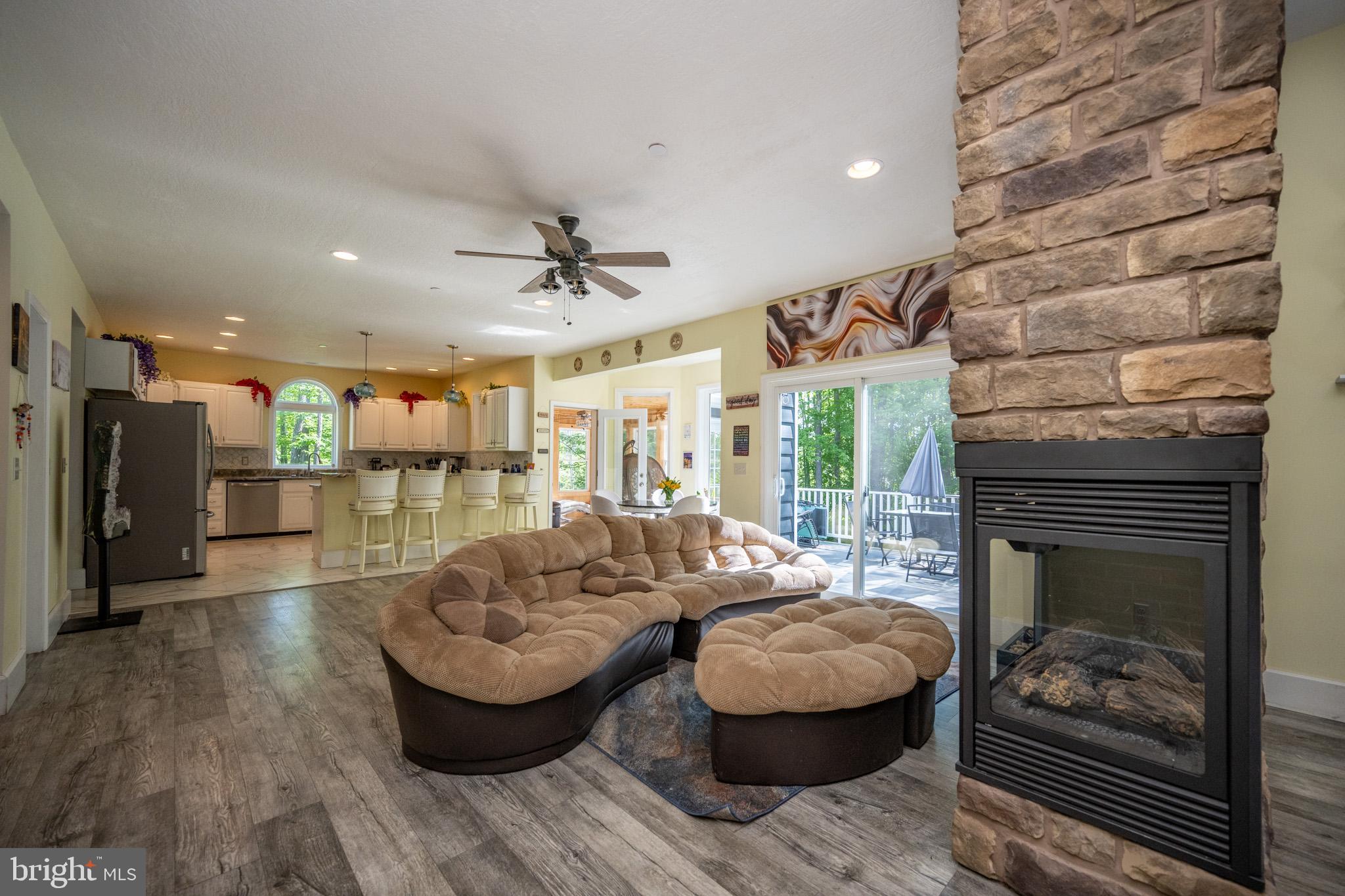 HERON COVE - Residential