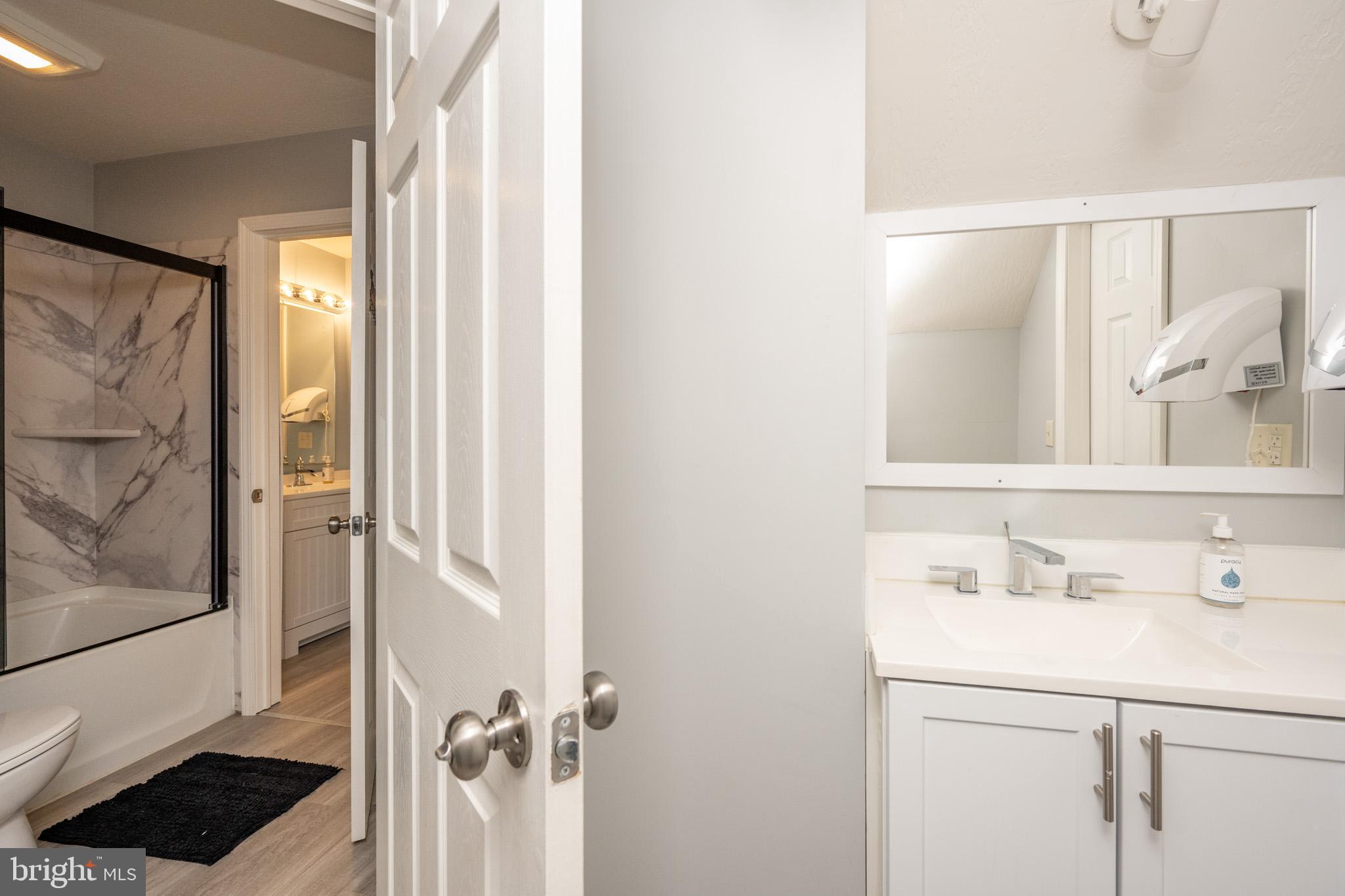 HERON COVE - Residential