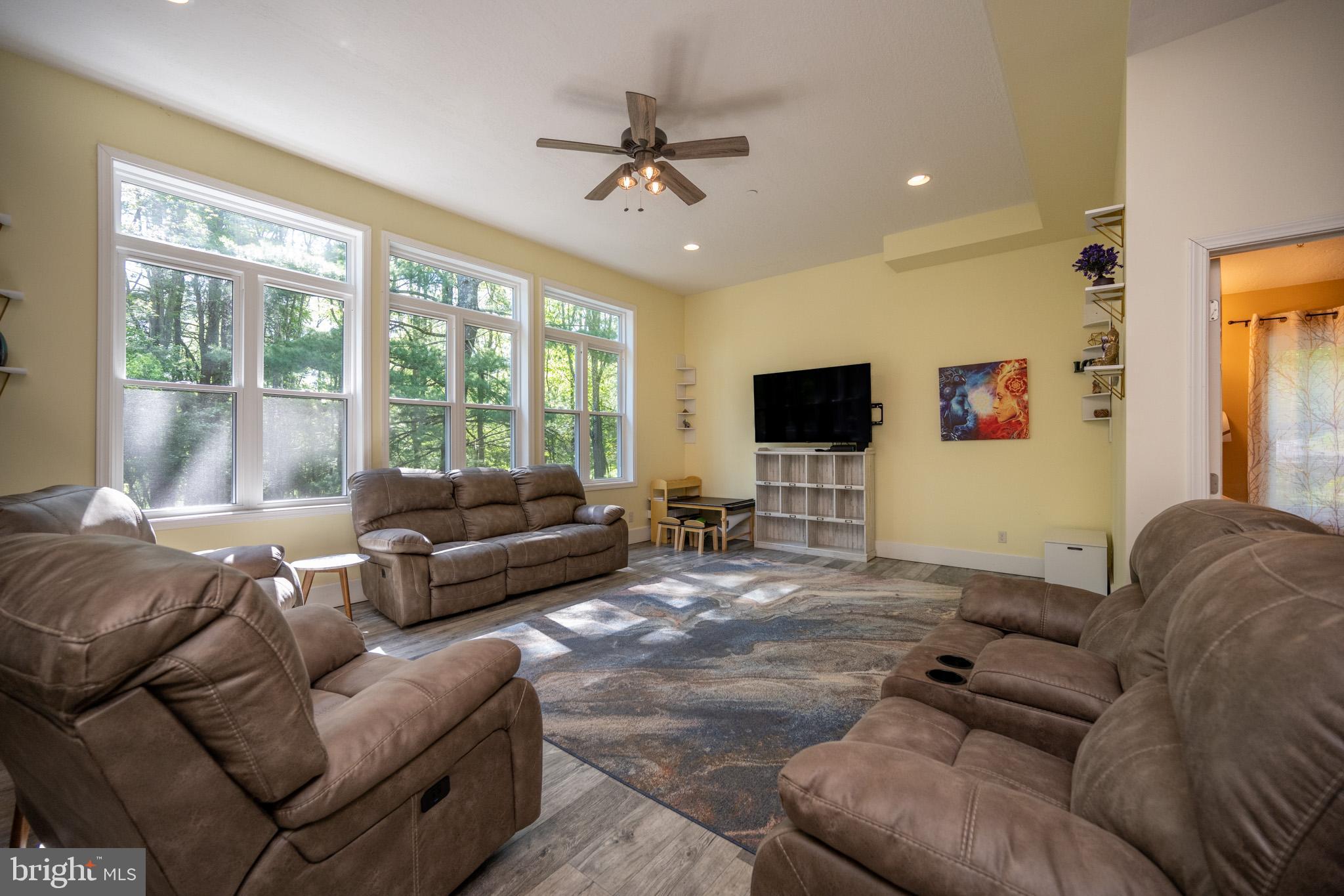 HERON COVE - Residential