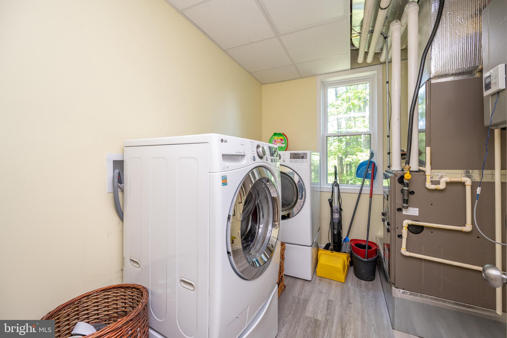 HERON COVE - Residential