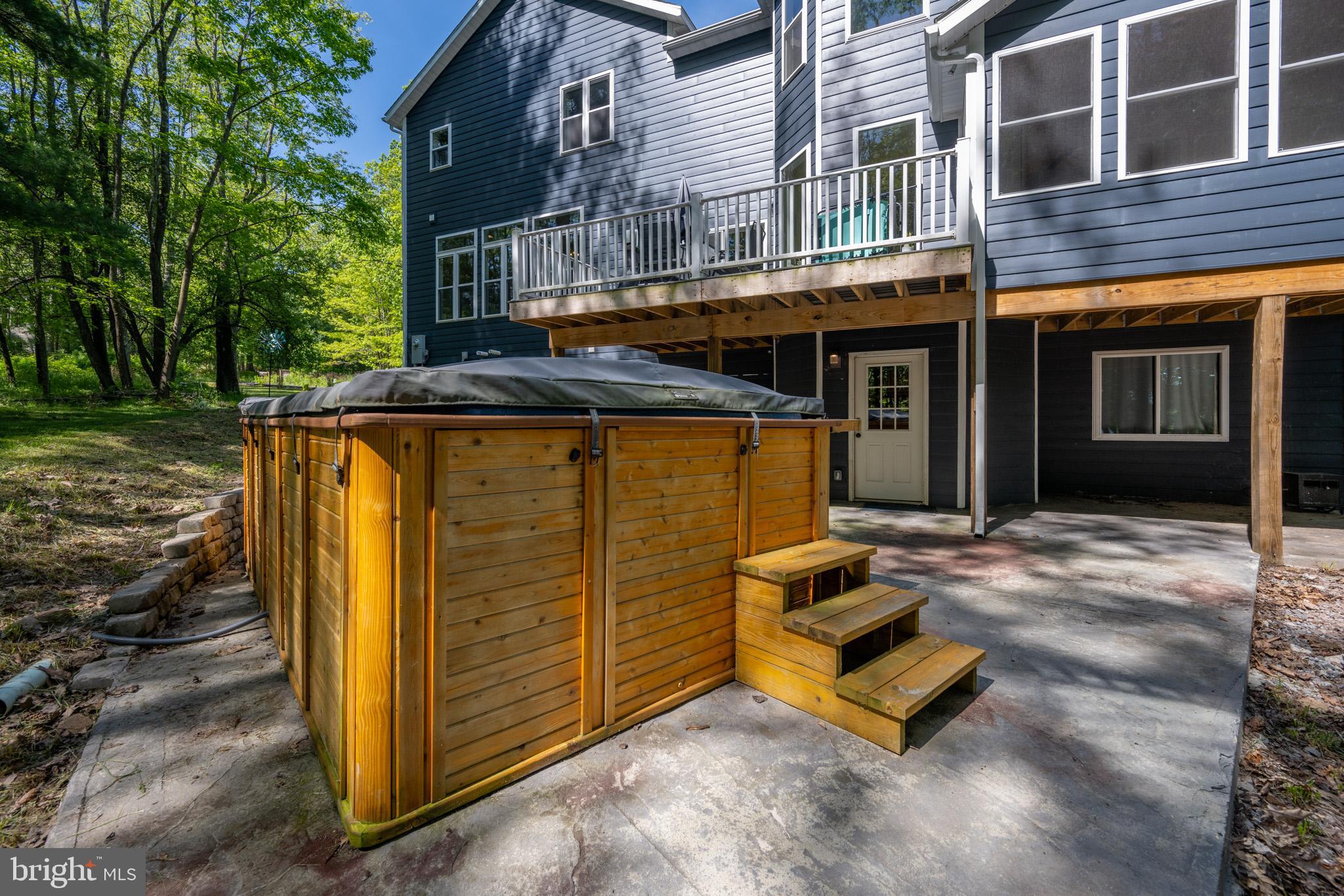 HERON COVE - Residential