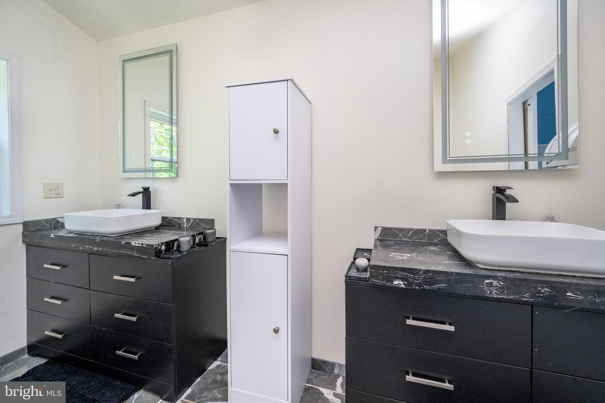 HERON COVE - Residential