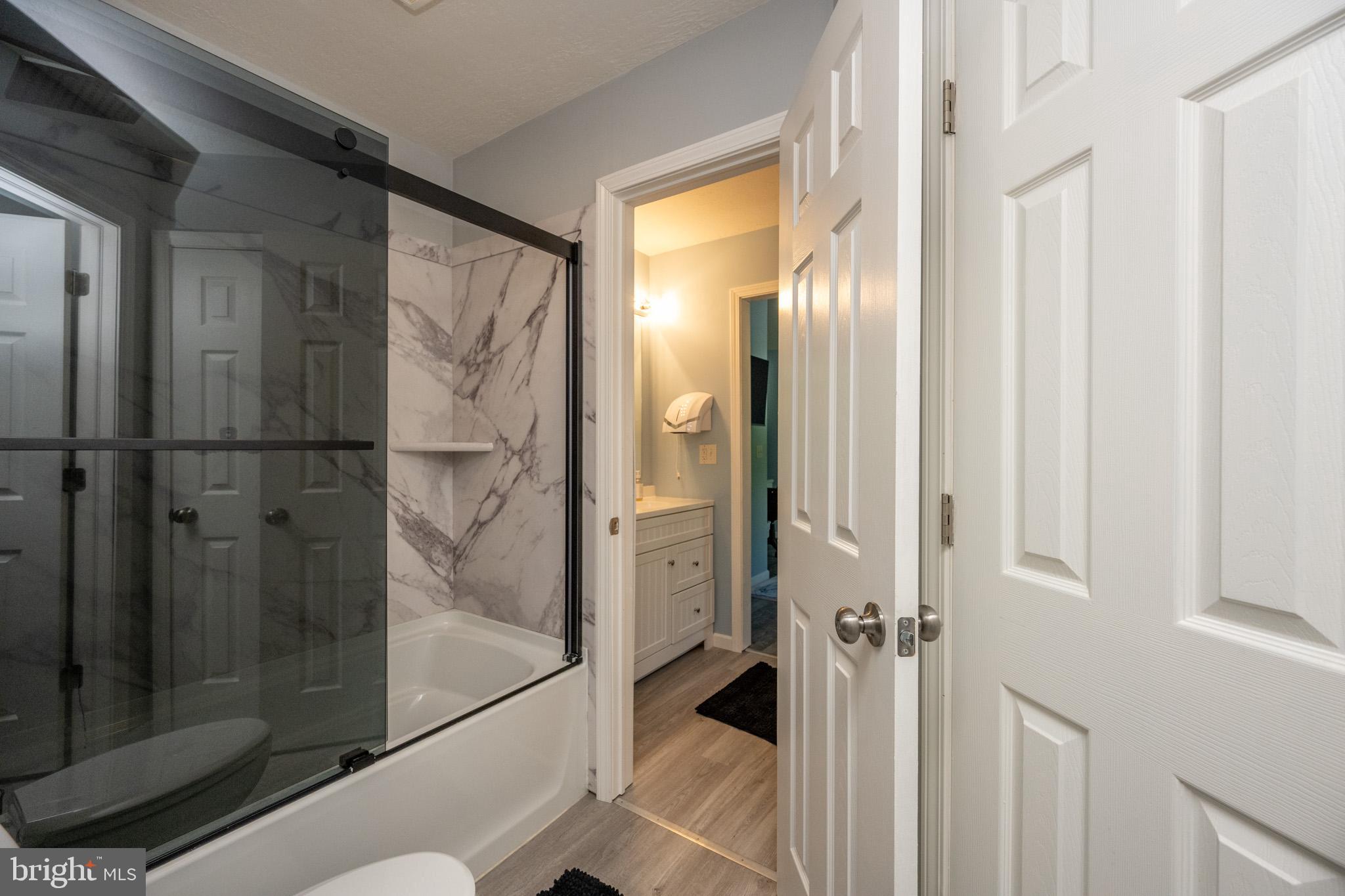 HERON COVE - Residential