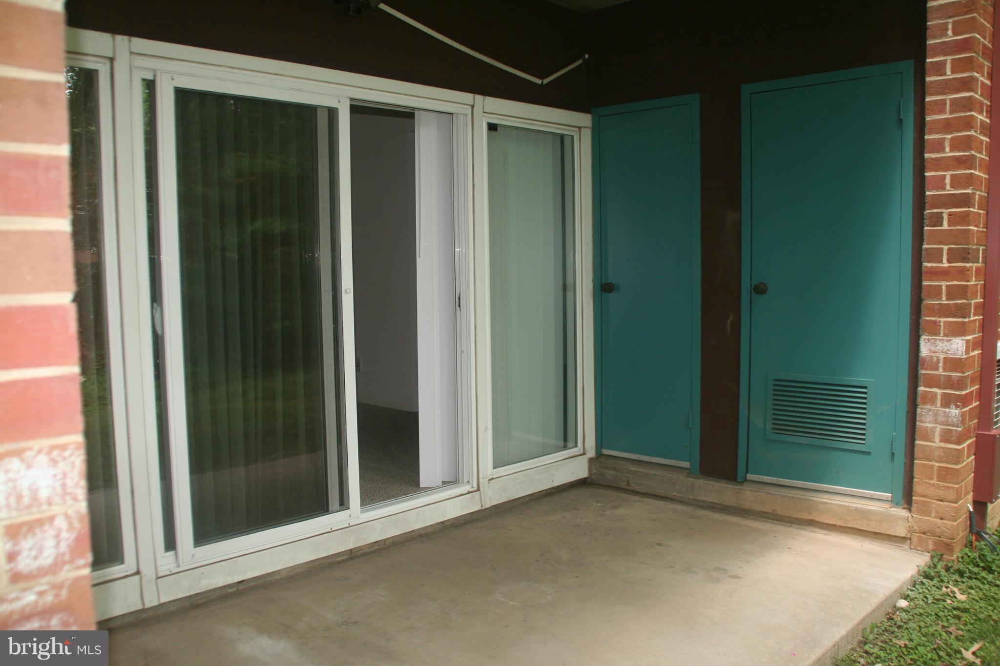 HUNTERS WOODS VILLAGE - Residential Lease