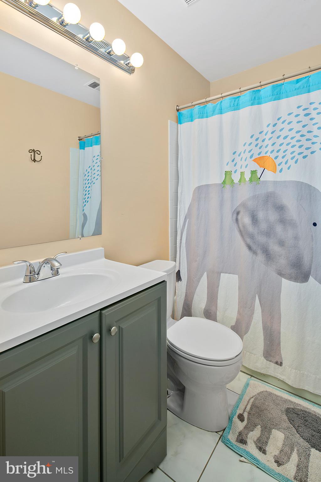 FOX MILL ESTATES - Residential