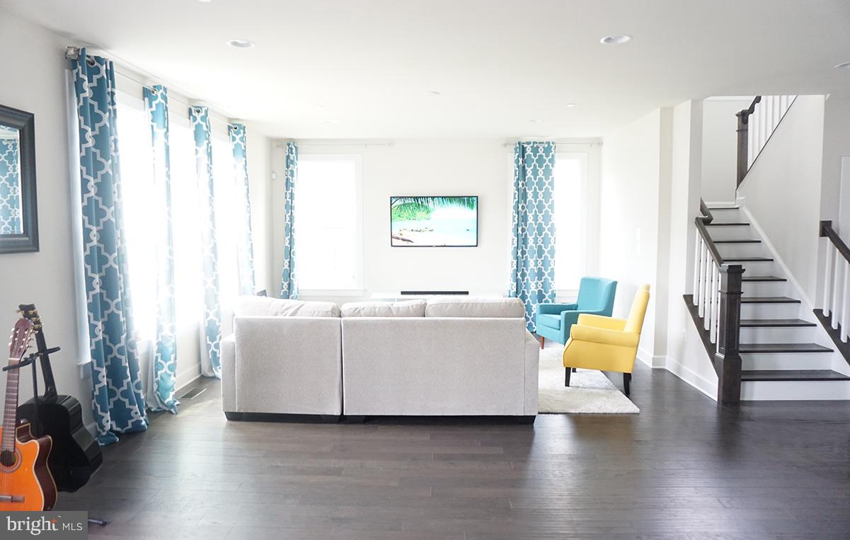 4300 OPEN FIELD COURT