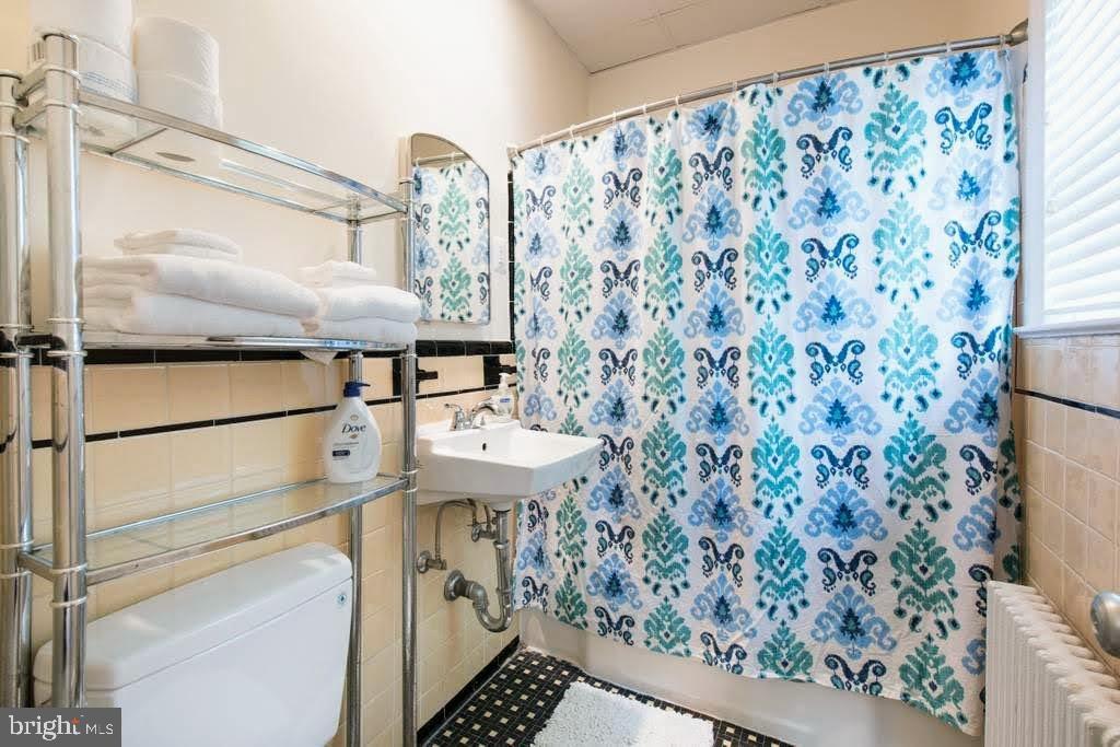 CLARENDON - Residential Income