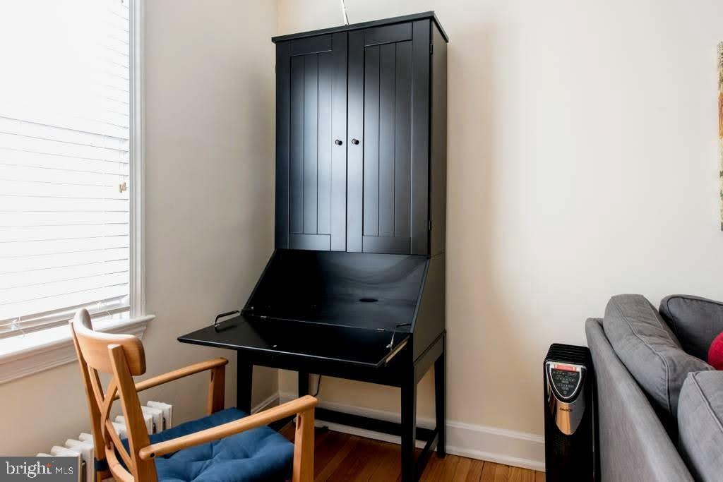 CLARENDON - Residential Income