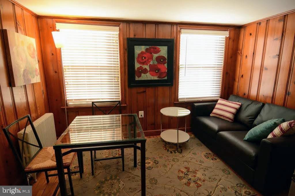 CLARENDON - Residential Income