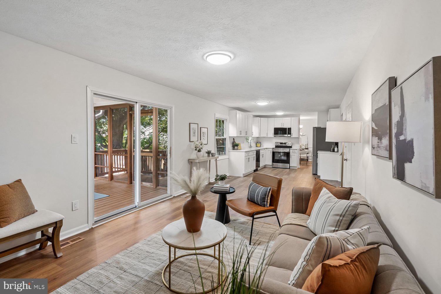 SPRING GROVE FARM - Residential