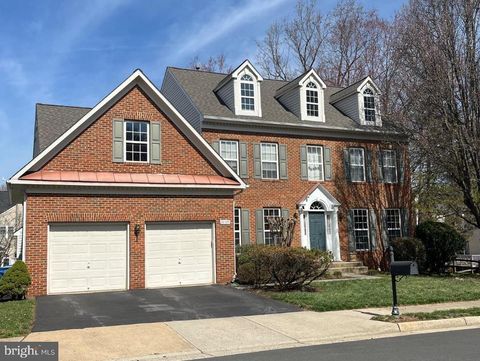 20329 RIVER BANK STREET STERLING VA 20165