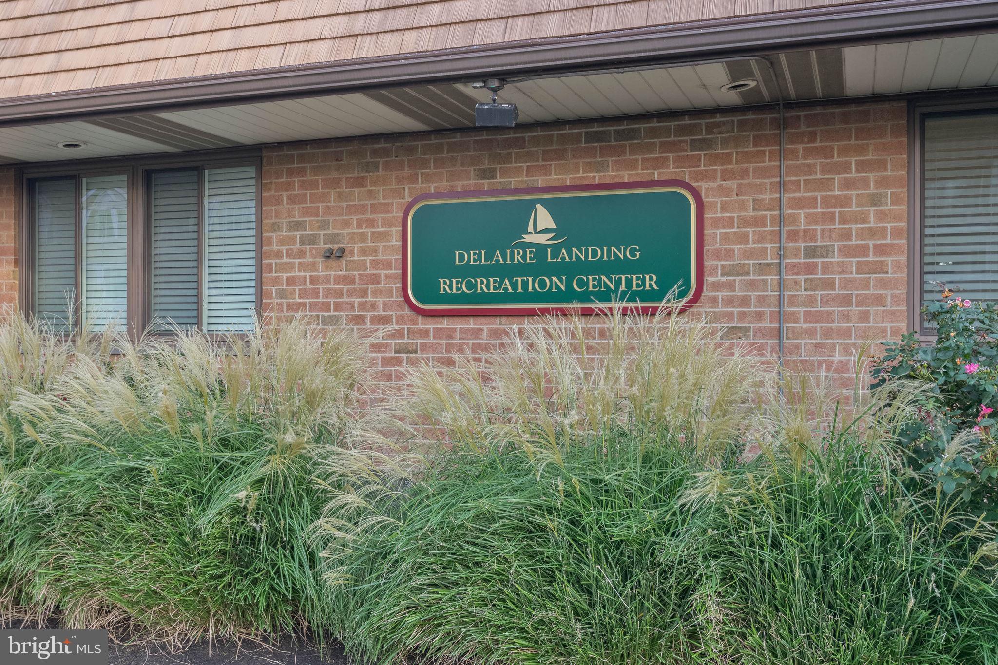 DELAIRE LANDING - Residential