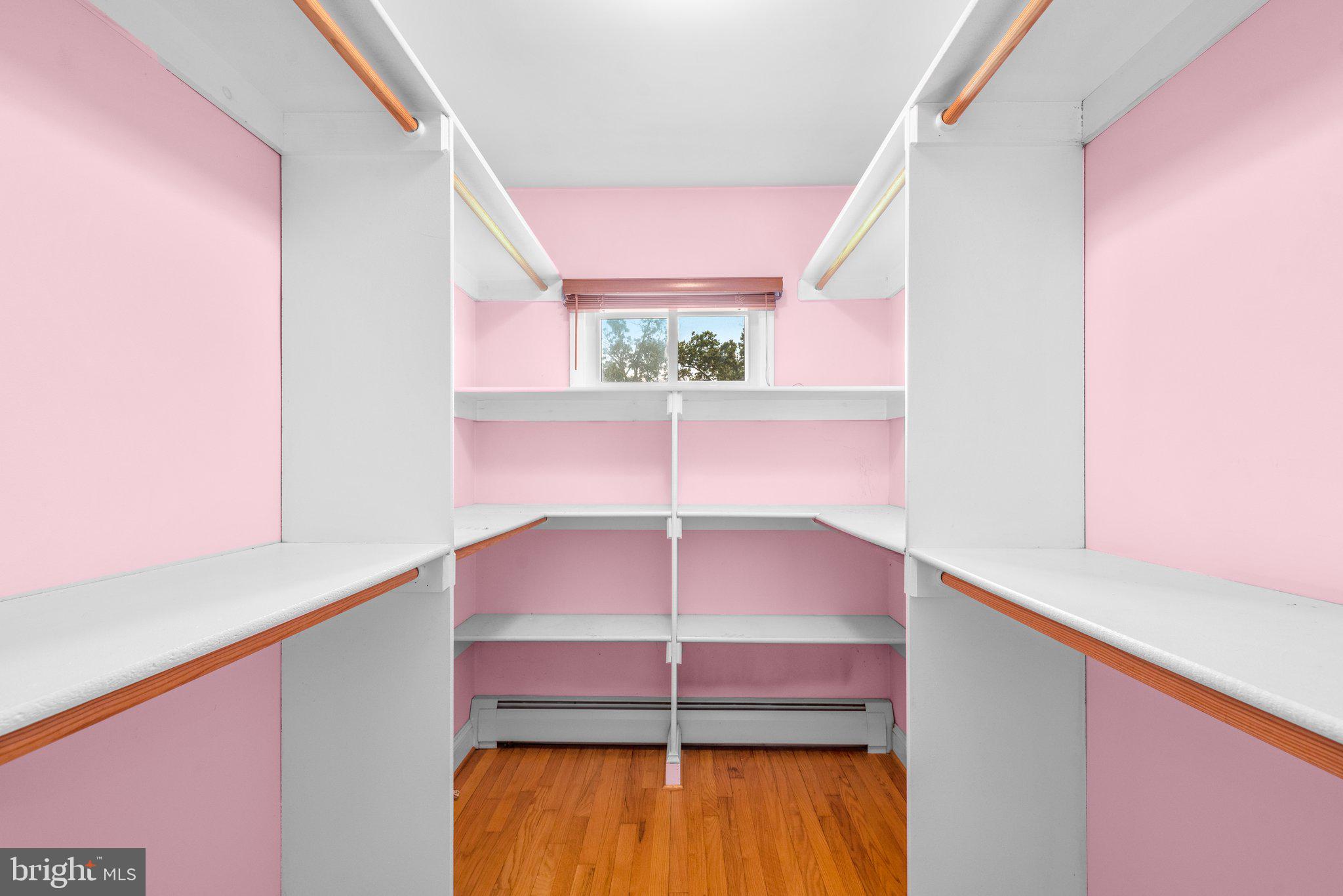 HOWARD HEIGHTS - Residential