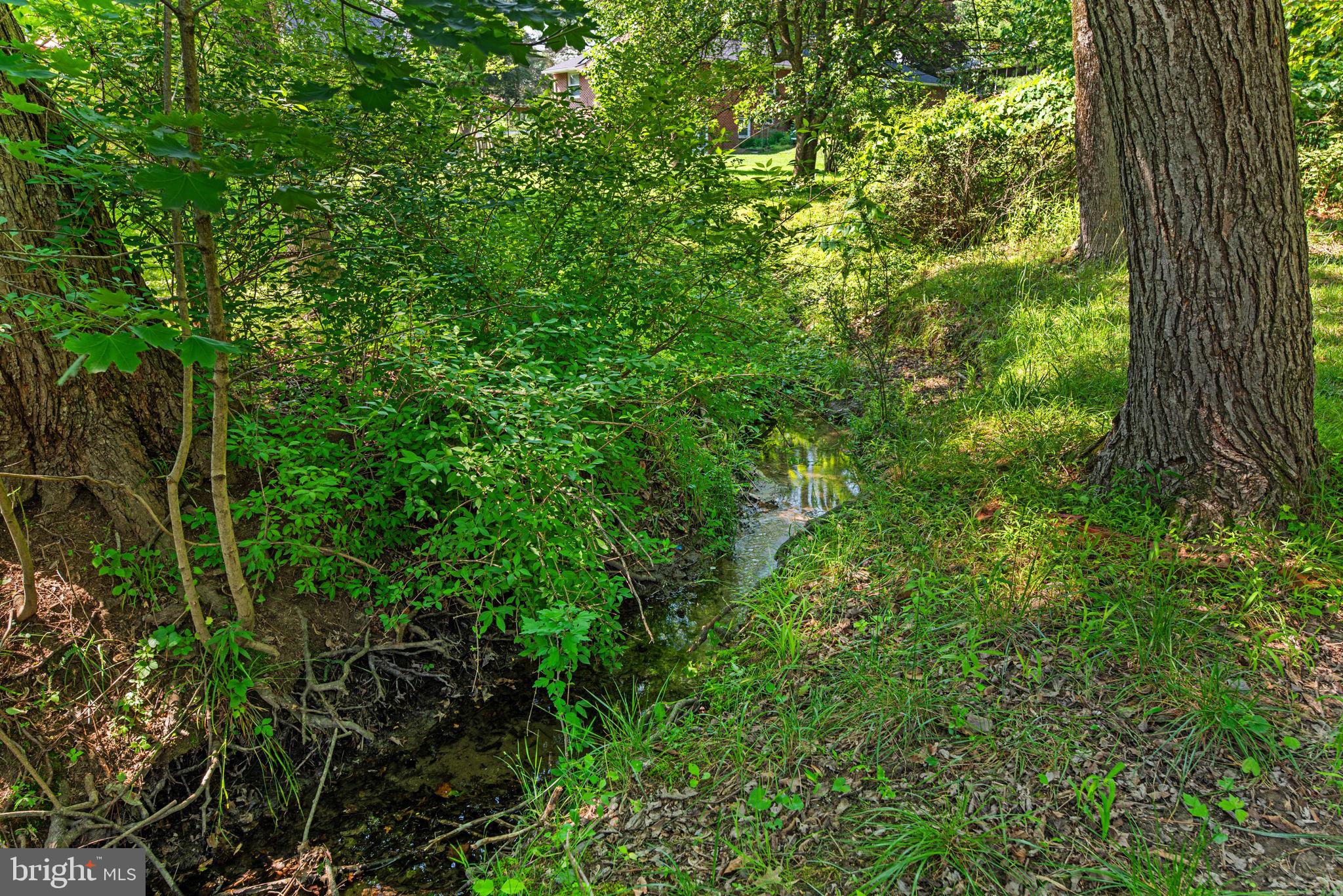 HOWARD HEIGHTS - Residential