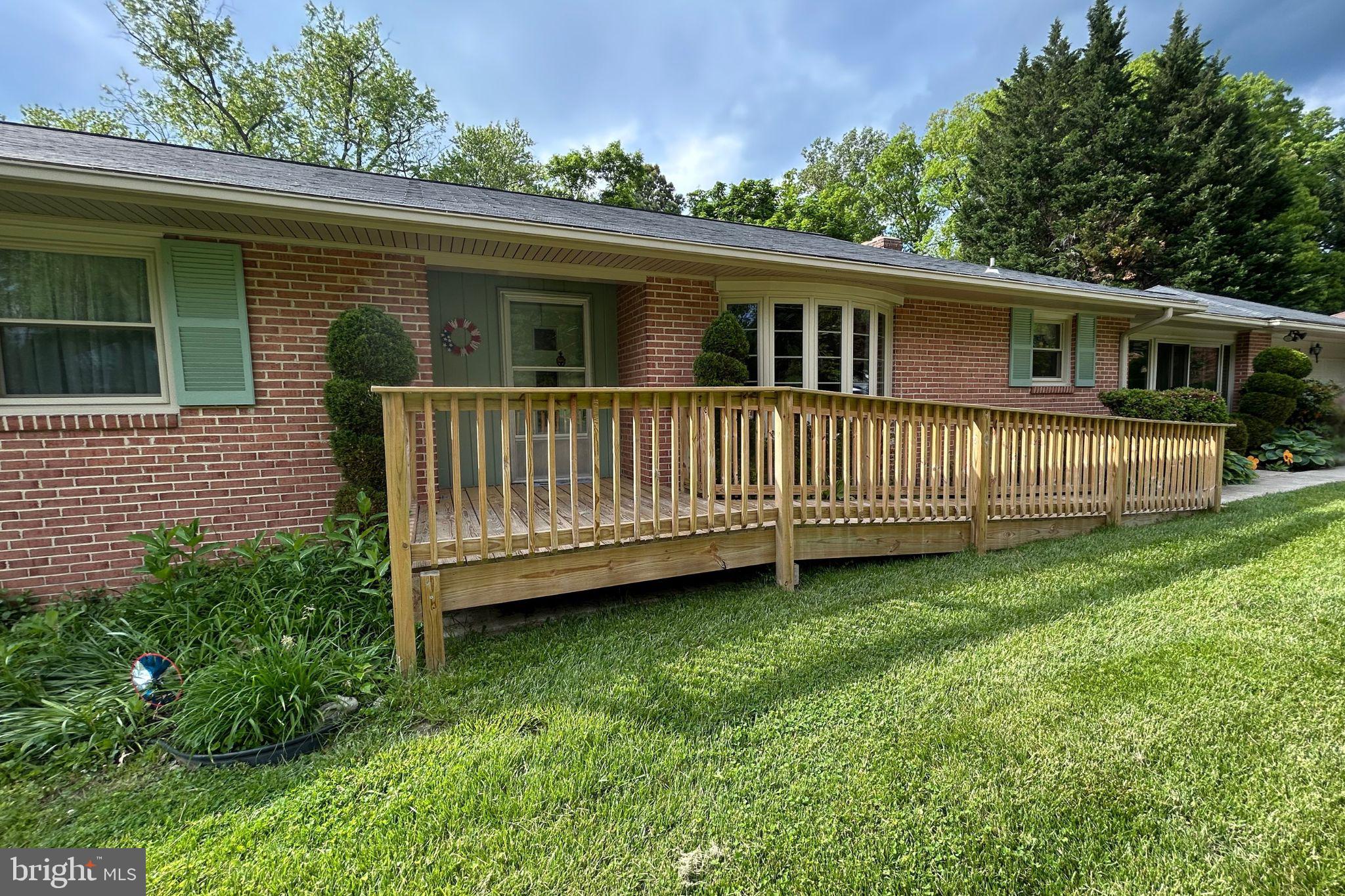 3018 RAMBLEWOOD ROAD