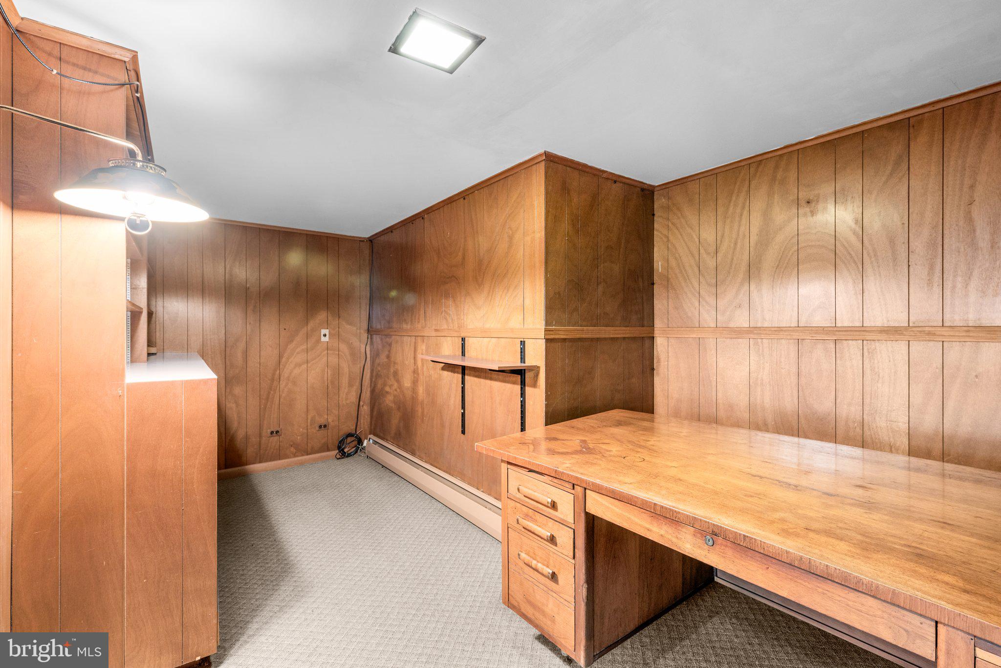 HOWARD HEIGHTS - Residential