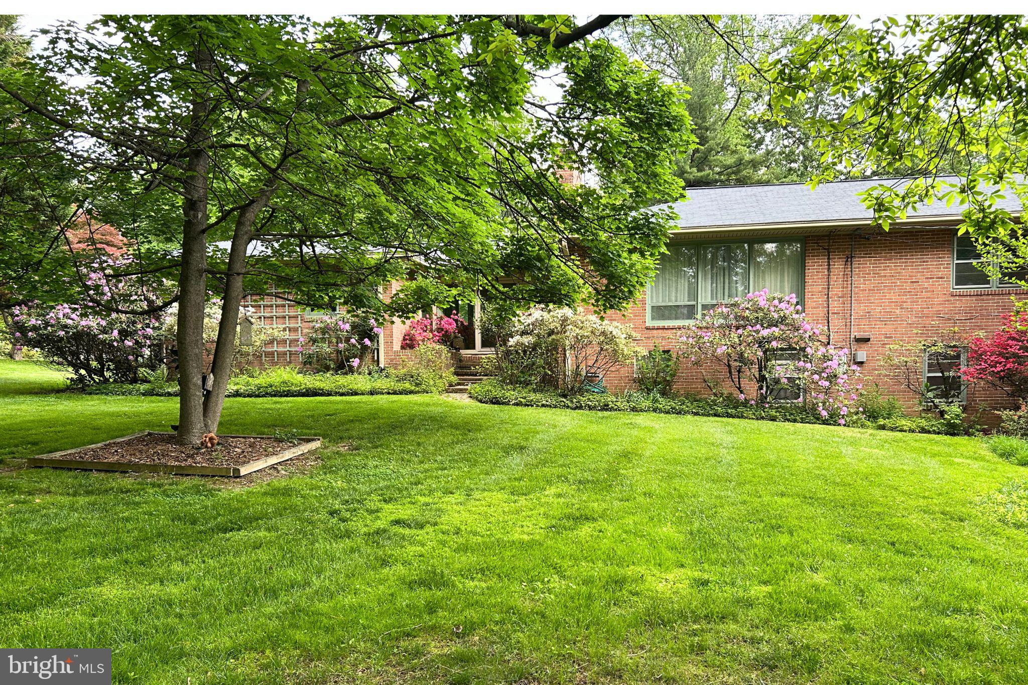 3018 RAMBLEWOOD ROAD