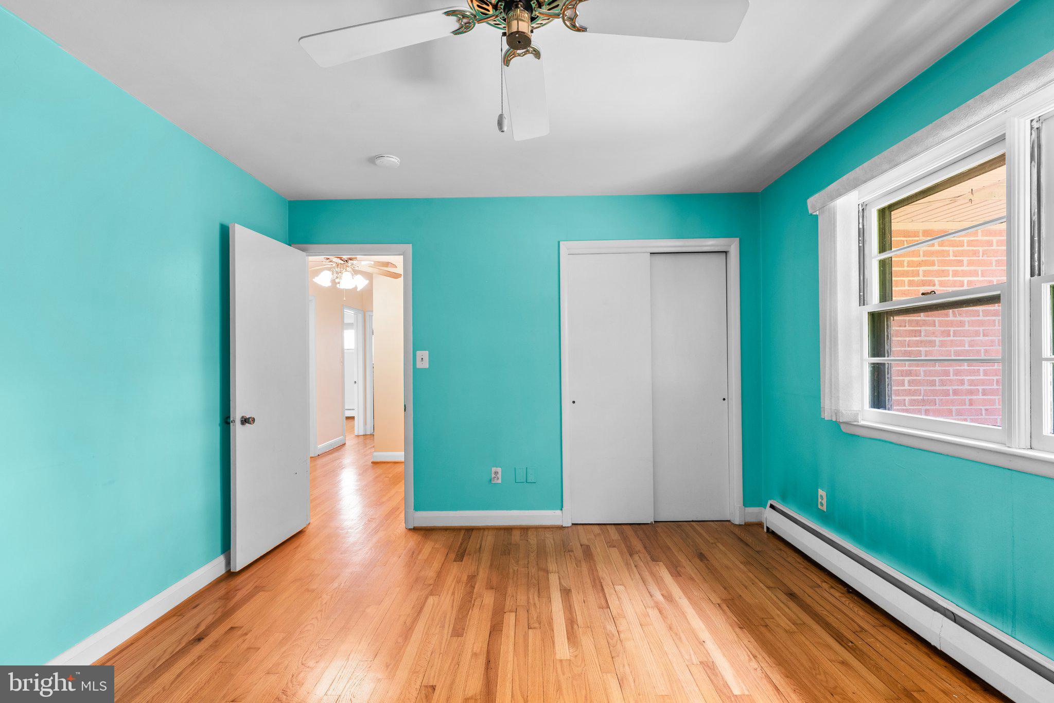 HOWARD HEIGHTS - Residential