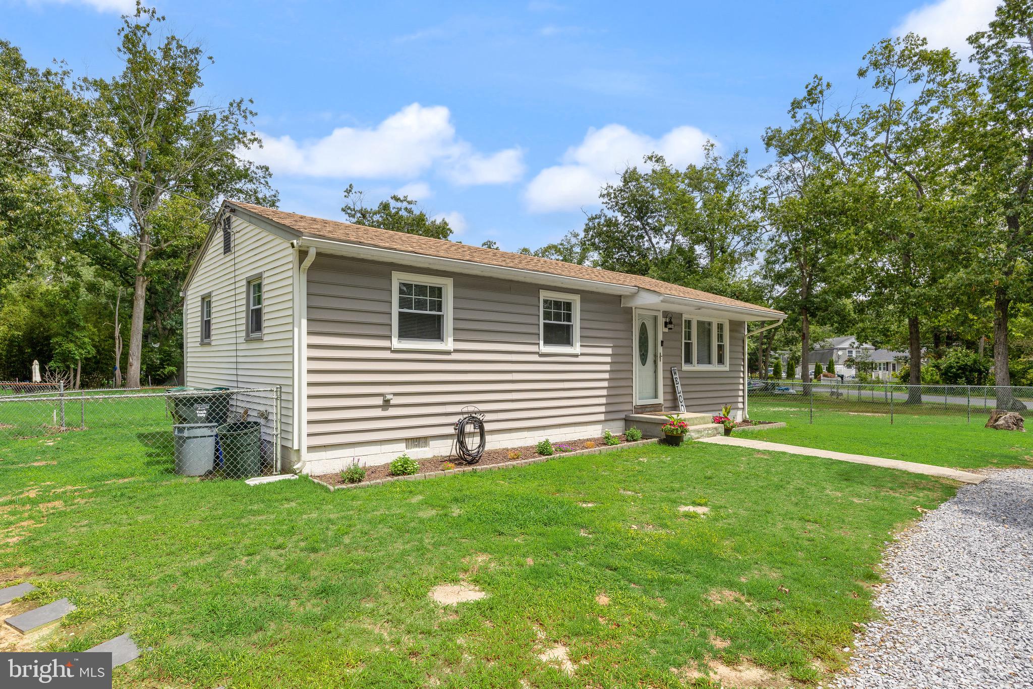 112 E COLTON LANE