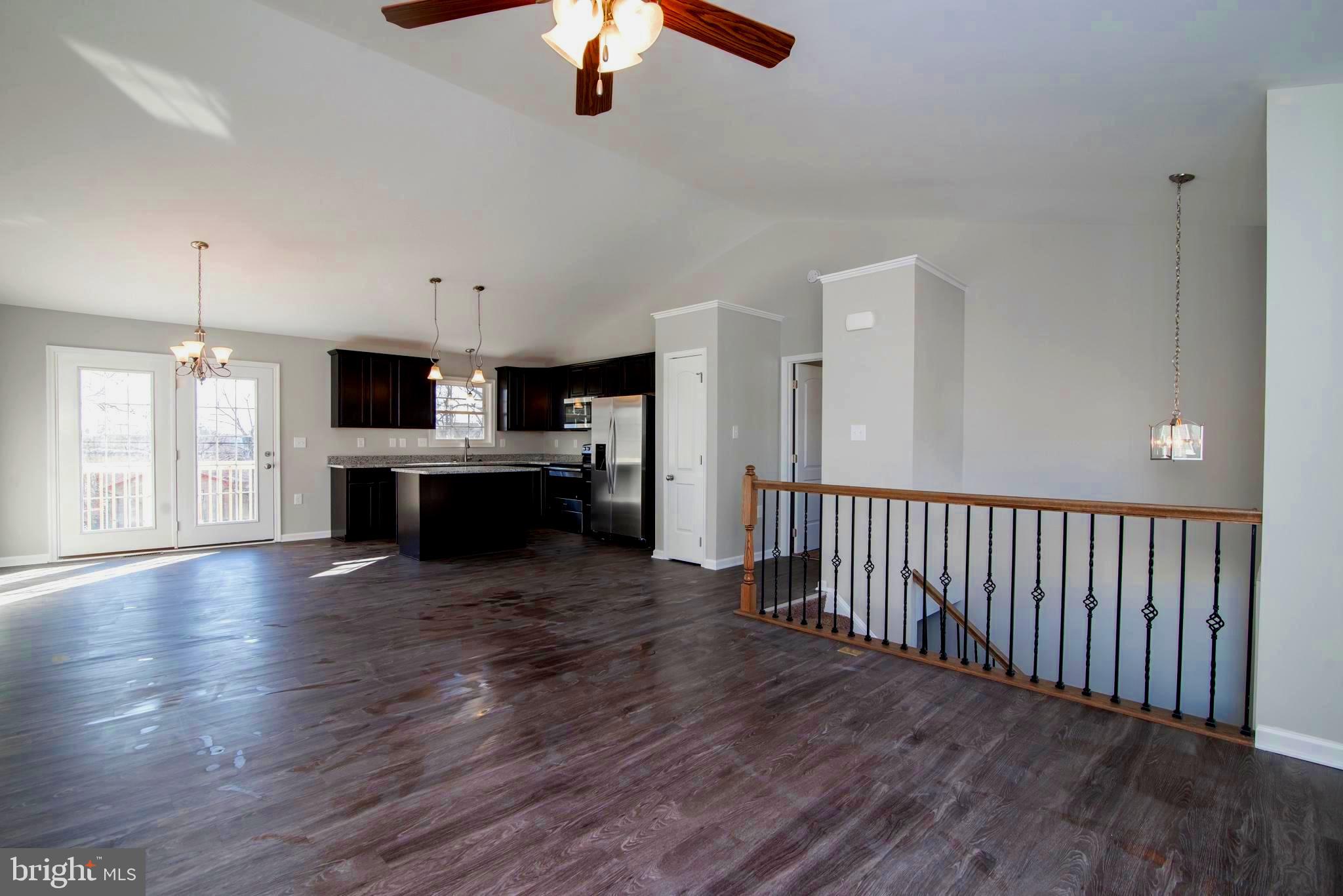 RED HILL - Residential