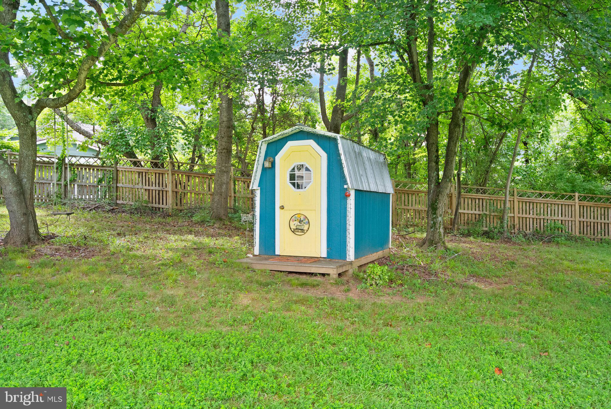 SOMMERS TIME FARM - Residential