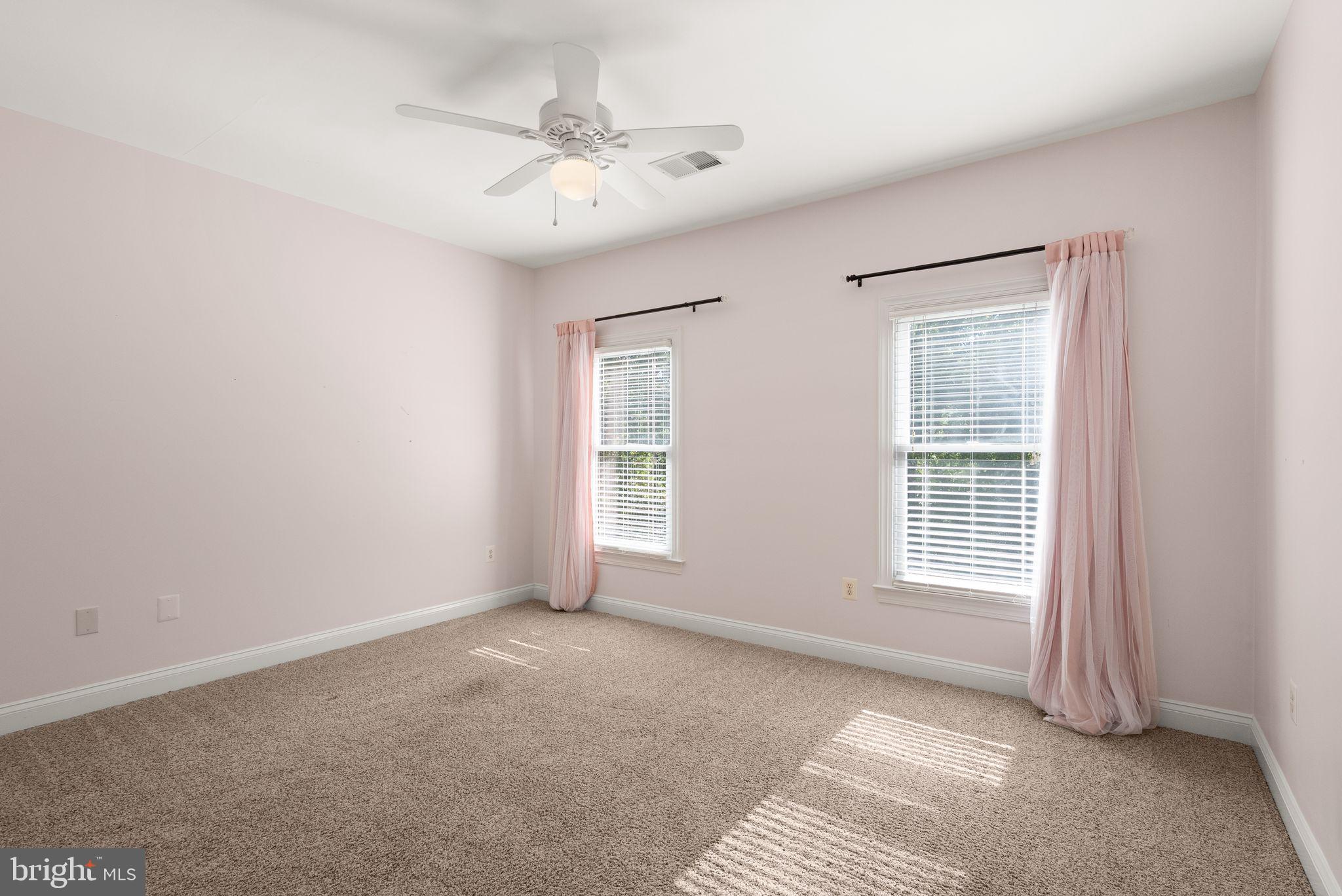 SOMMERS TIME FARM - Residential