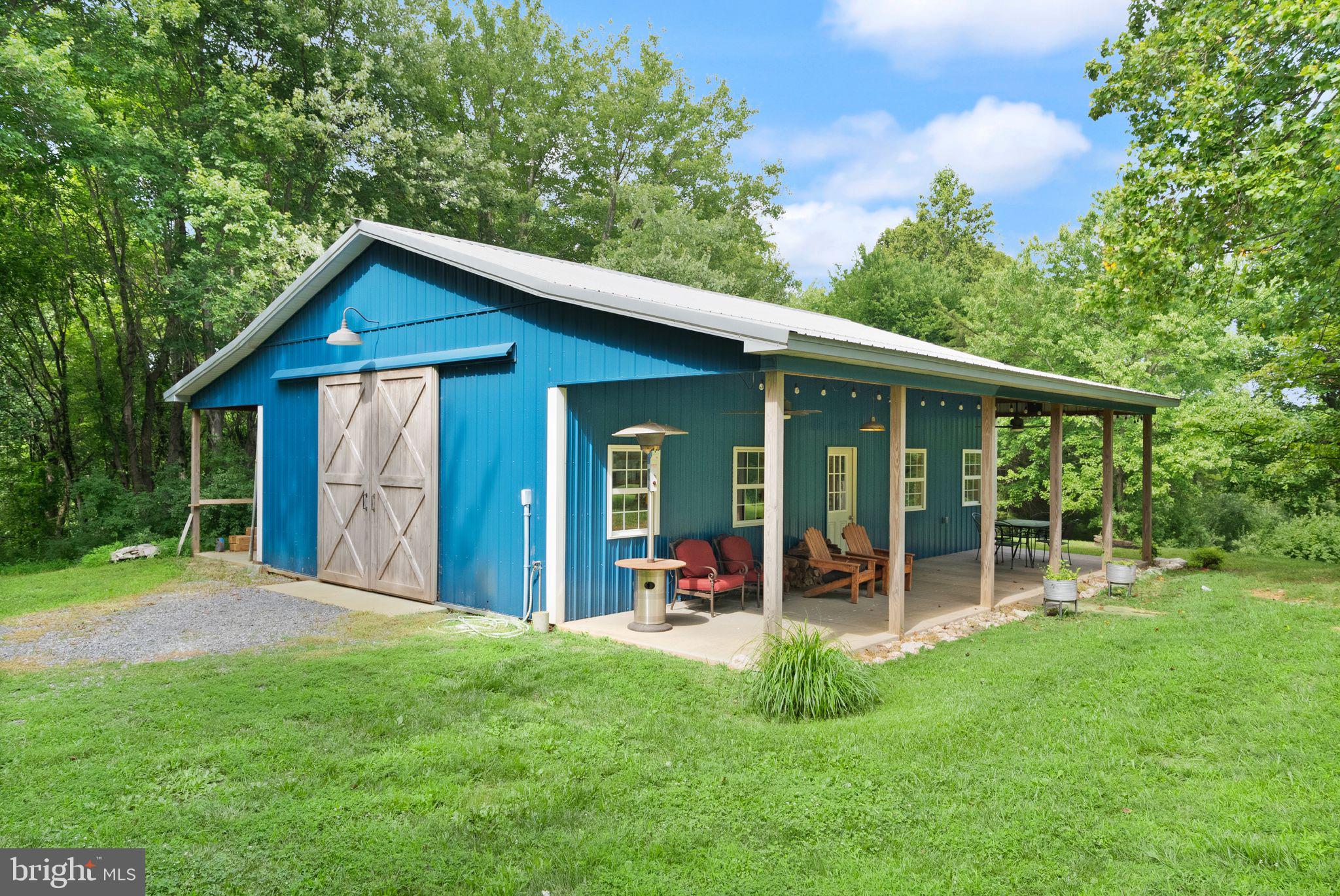 SOMMERS TIME FARM - Residential