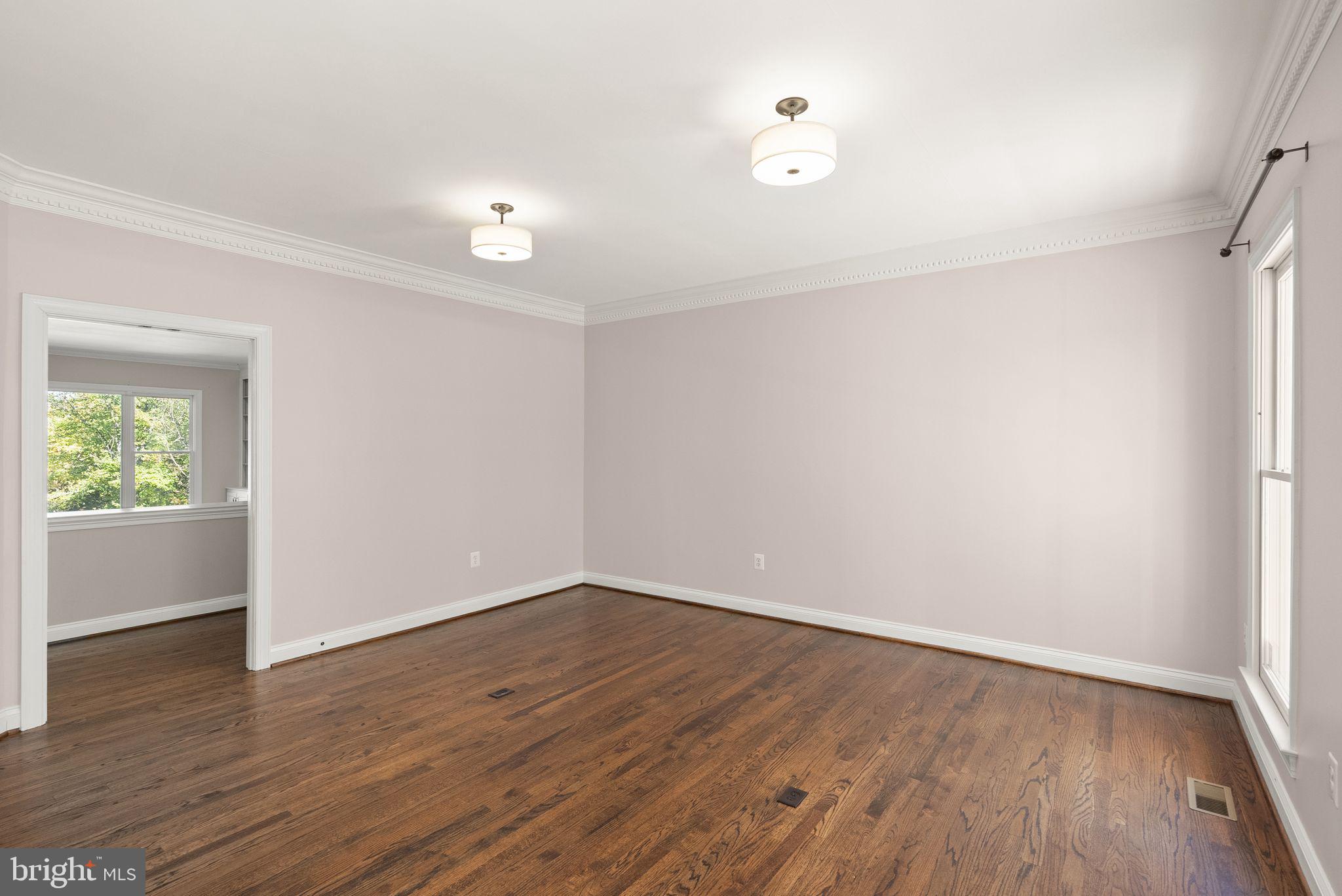 SOMMERS TIME FARM - Residential