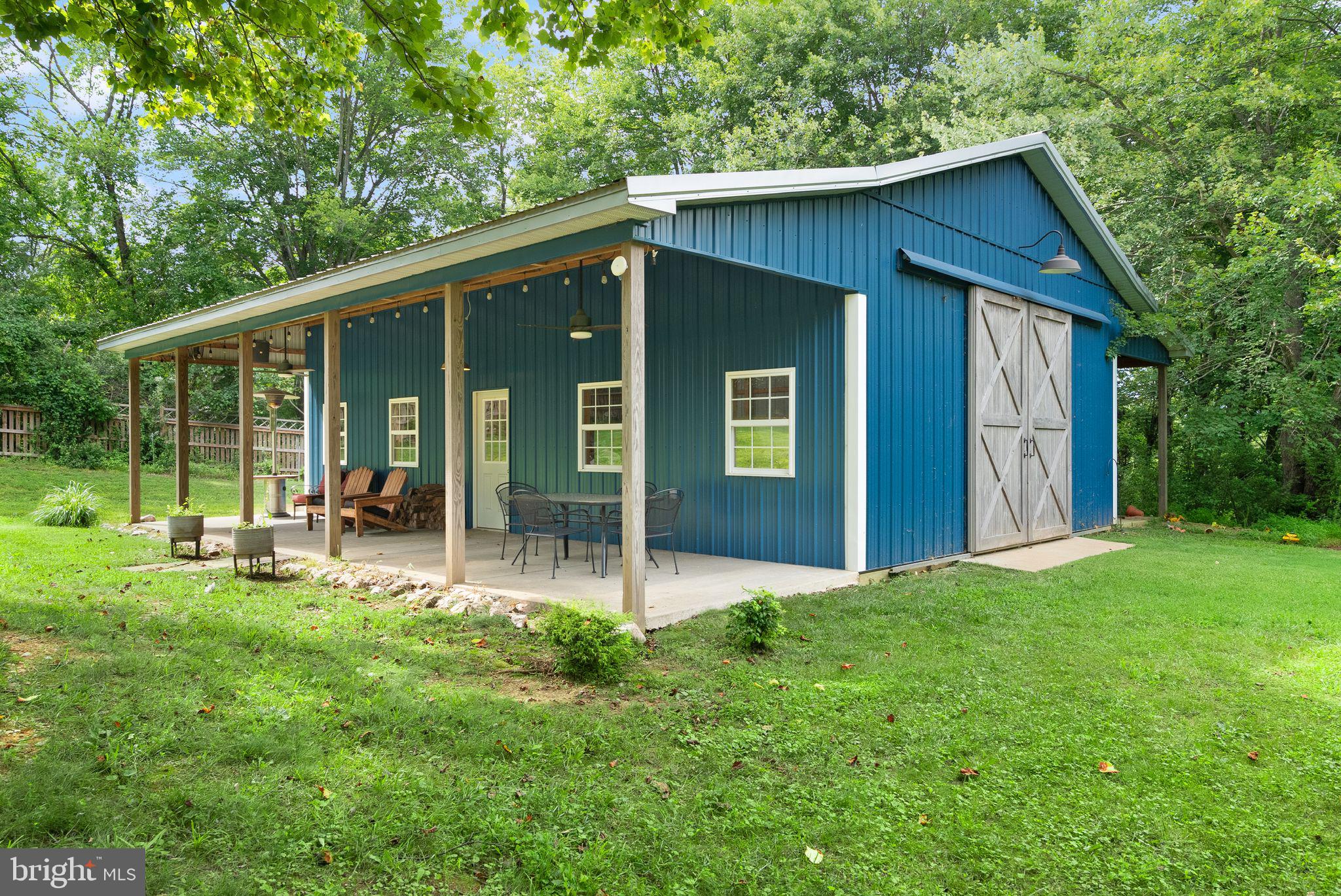 SOMMERS TIME FARM - Residential