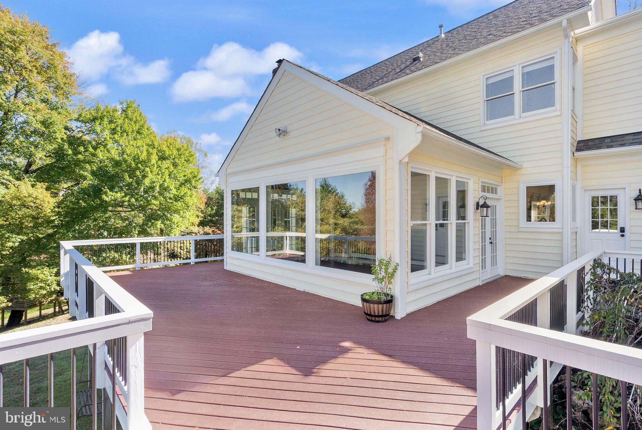 SOMMERS TIME FARM - Residential