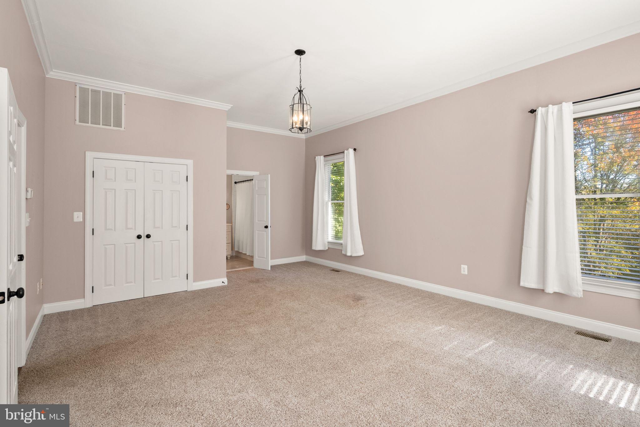 SOMMERS TIME FARM - Residential