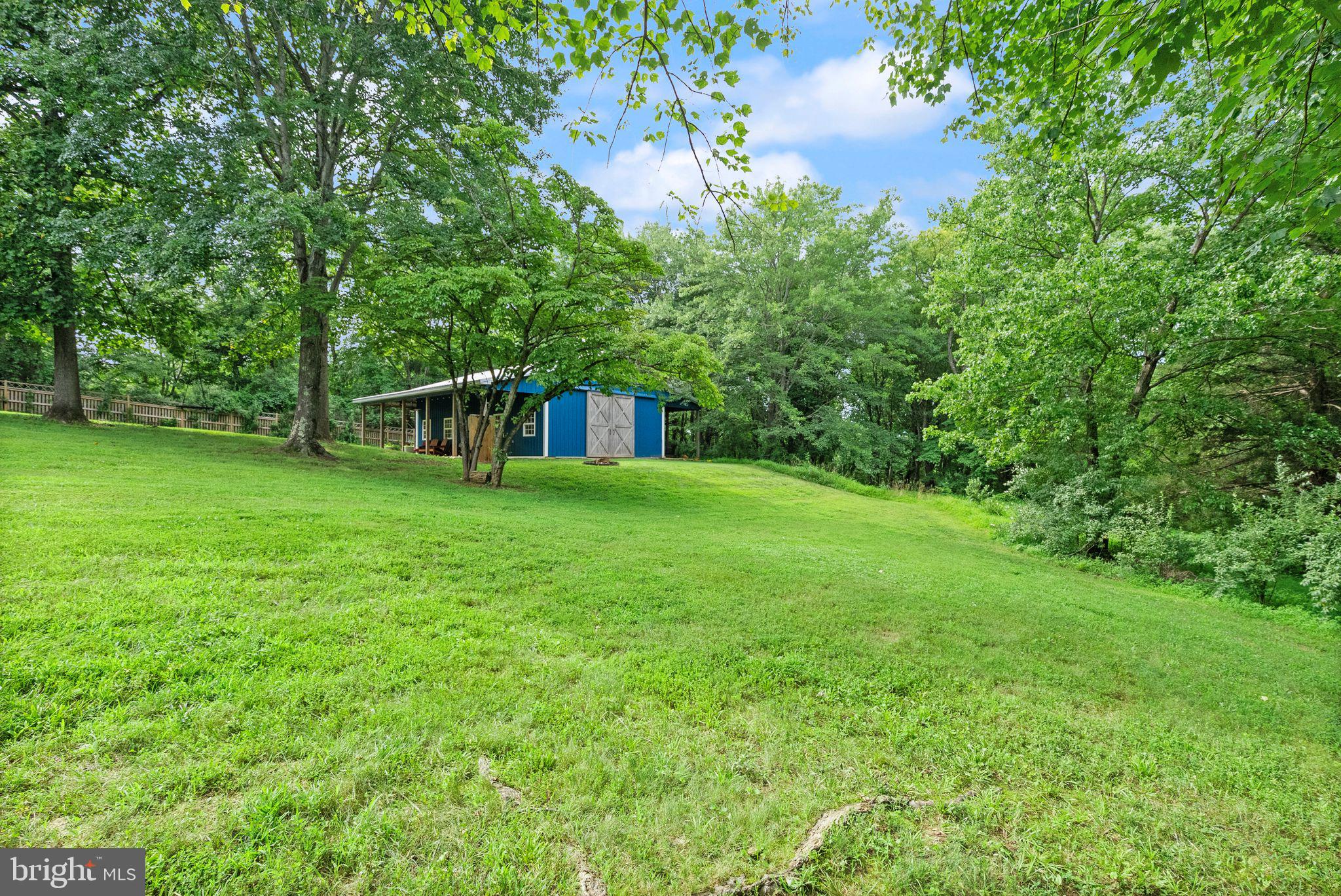 SOMMERS TIME FARM - Residential