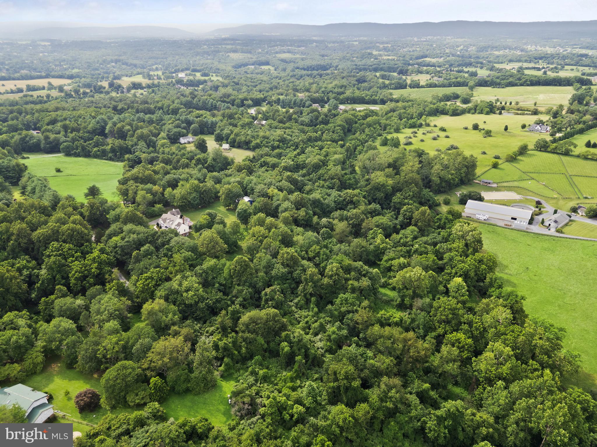 SOMMERS TIME FARM - Residential