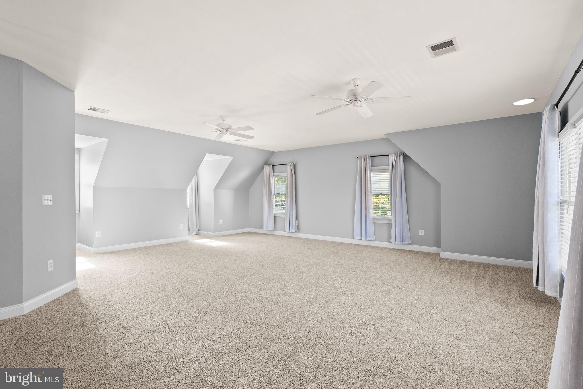 SOMMERS TIME FARM - Residential