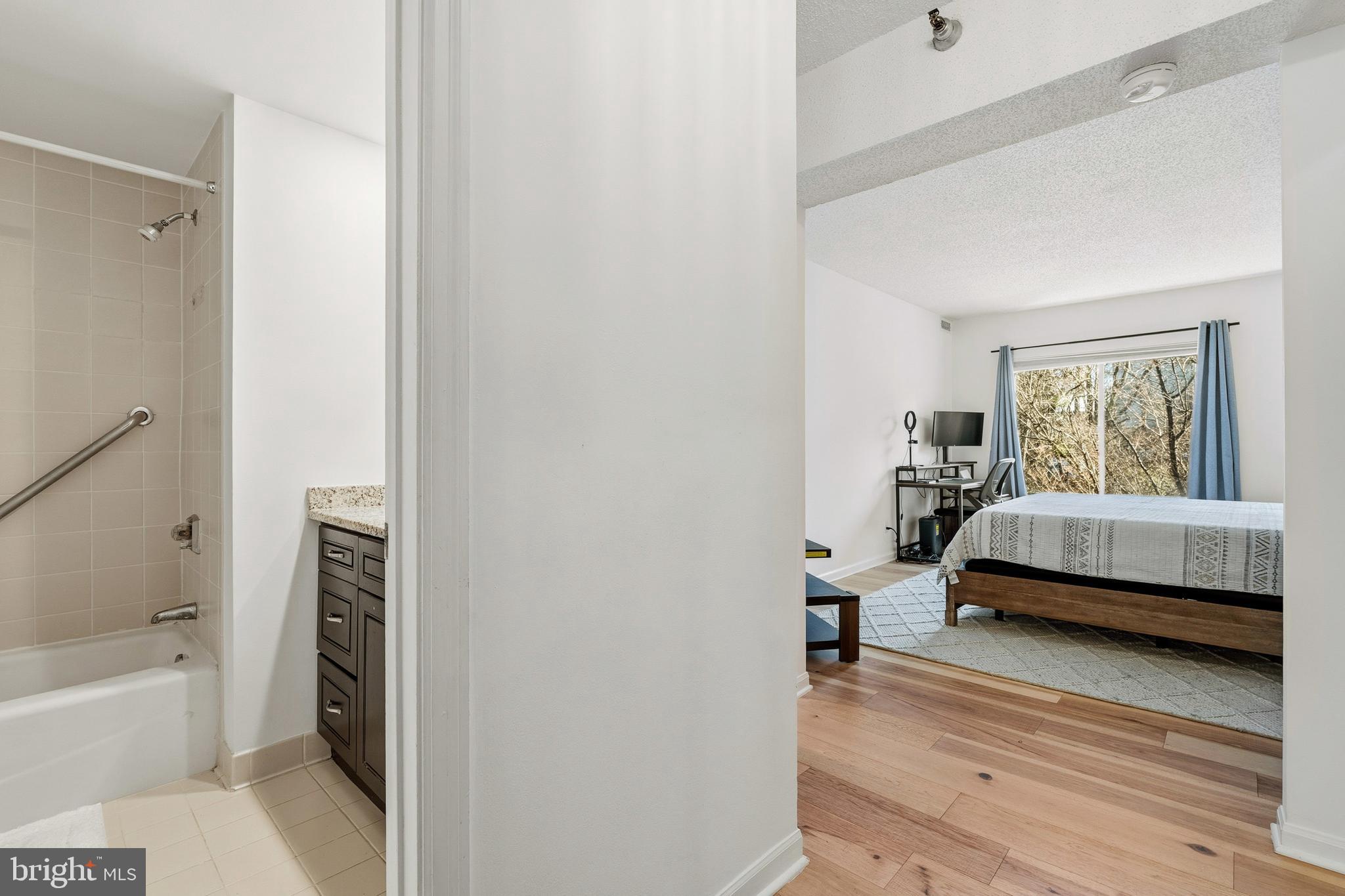 FALLSWOOD - Residential