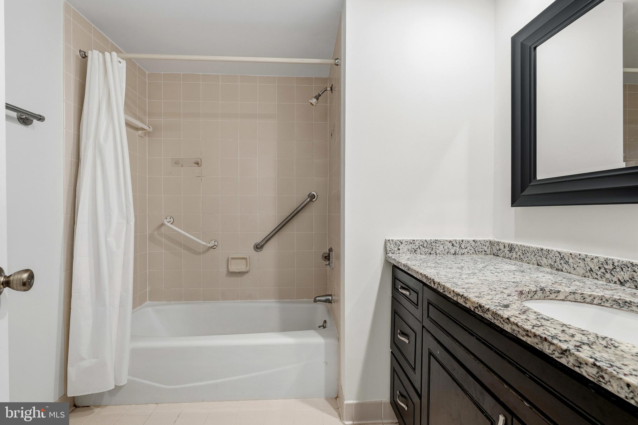 FALLSWOOD - Residential