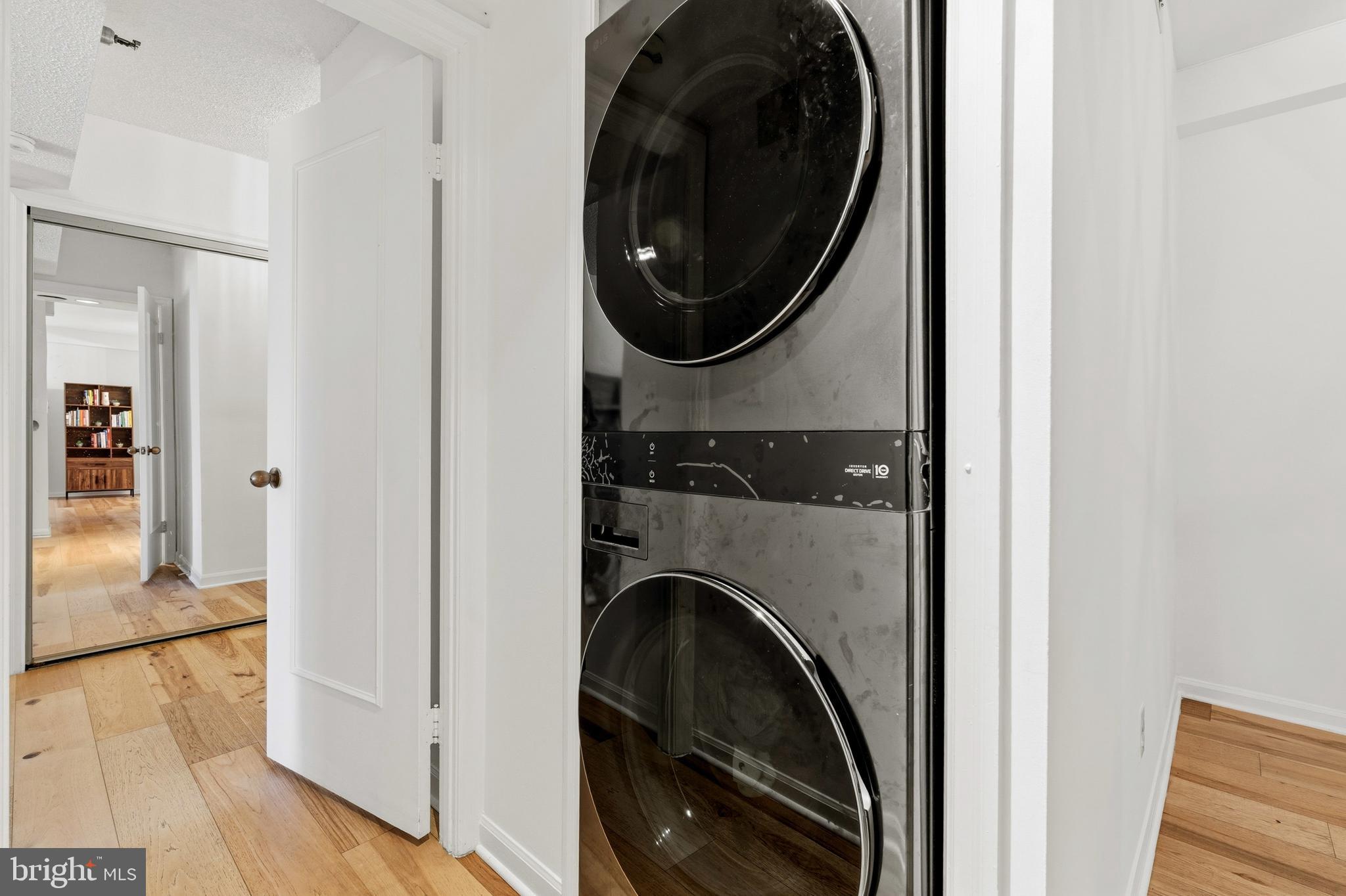 FALLSWOOD - Residential