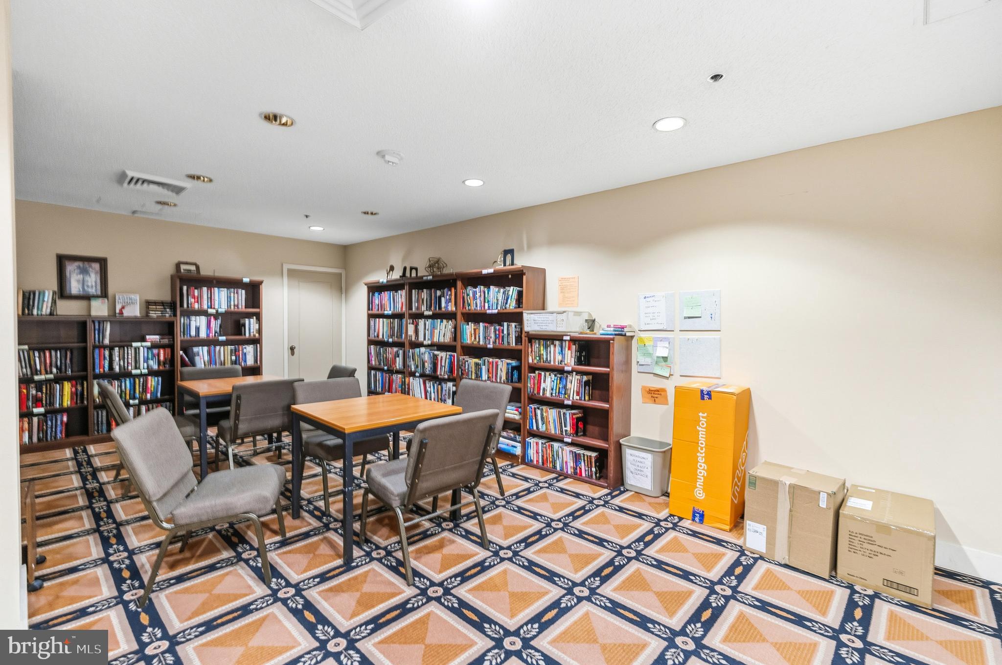 FALLSWOOD - Residential